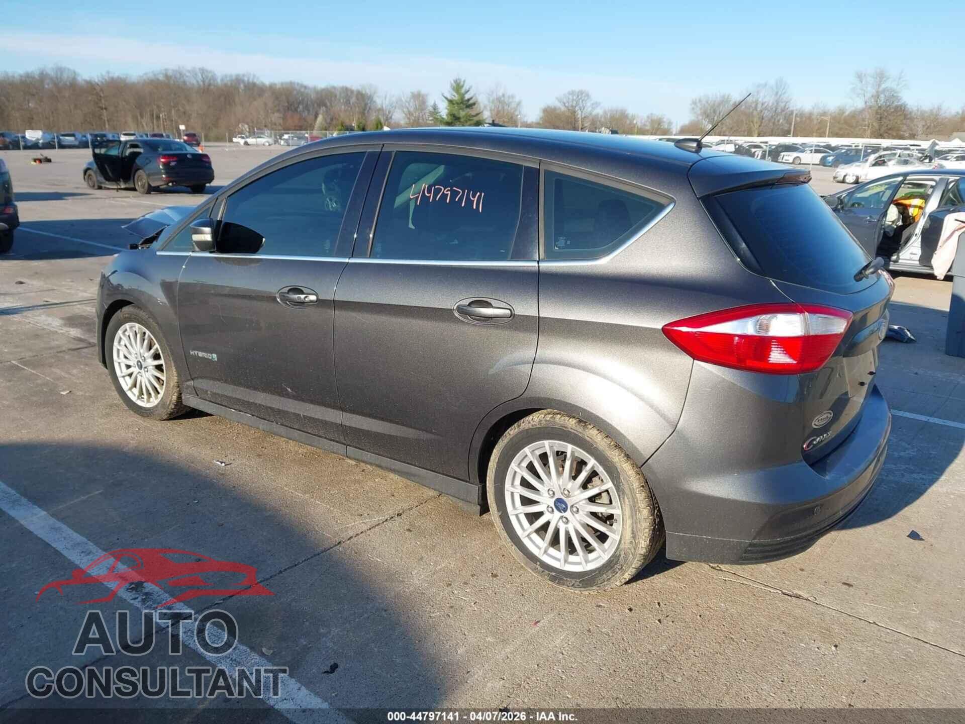 FORD C-MAX HYBRID 2015 - 1FADP5BU9FL124873