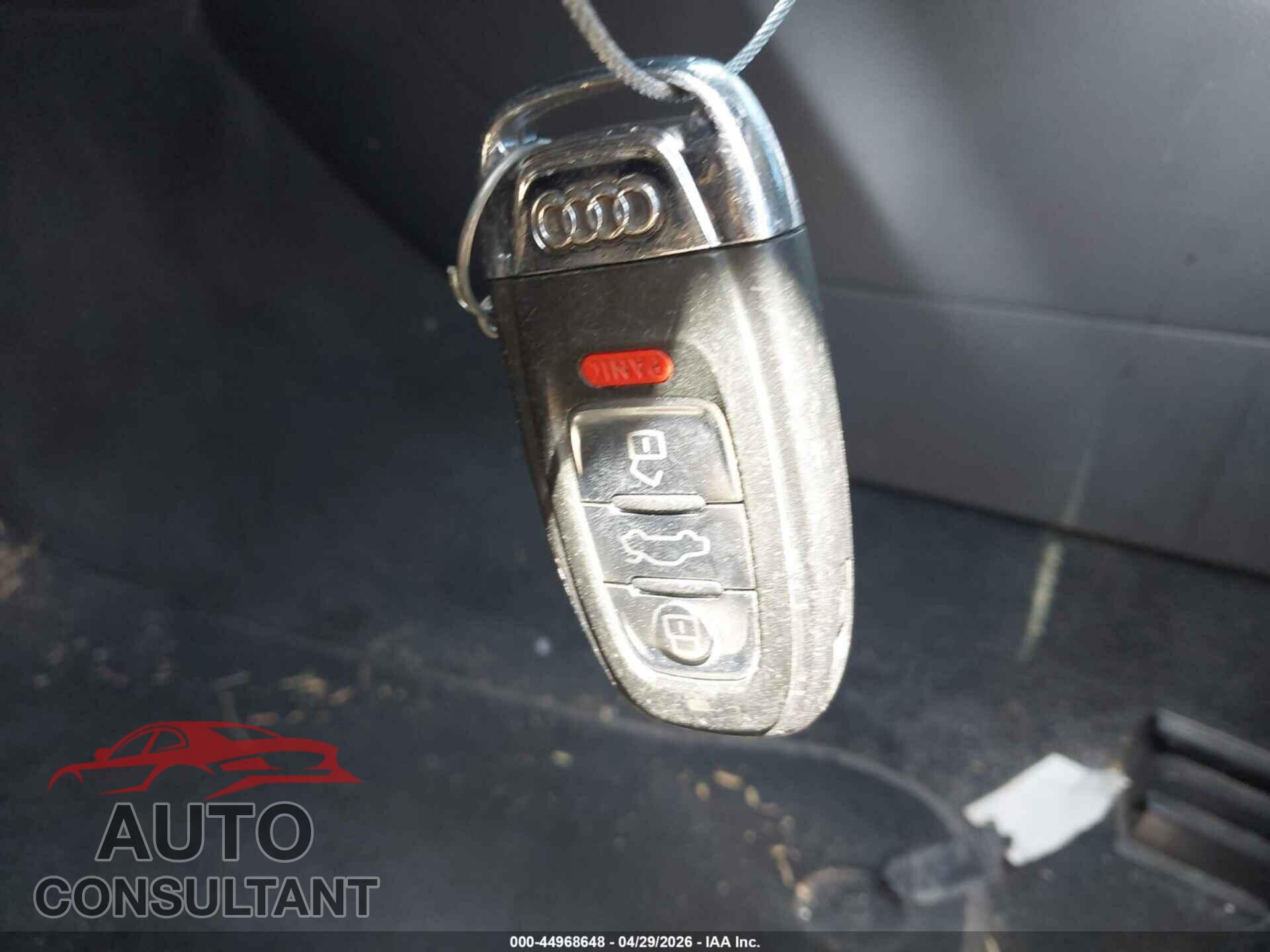 AUDI A4 2013 - WAUEFAFL9DN010219