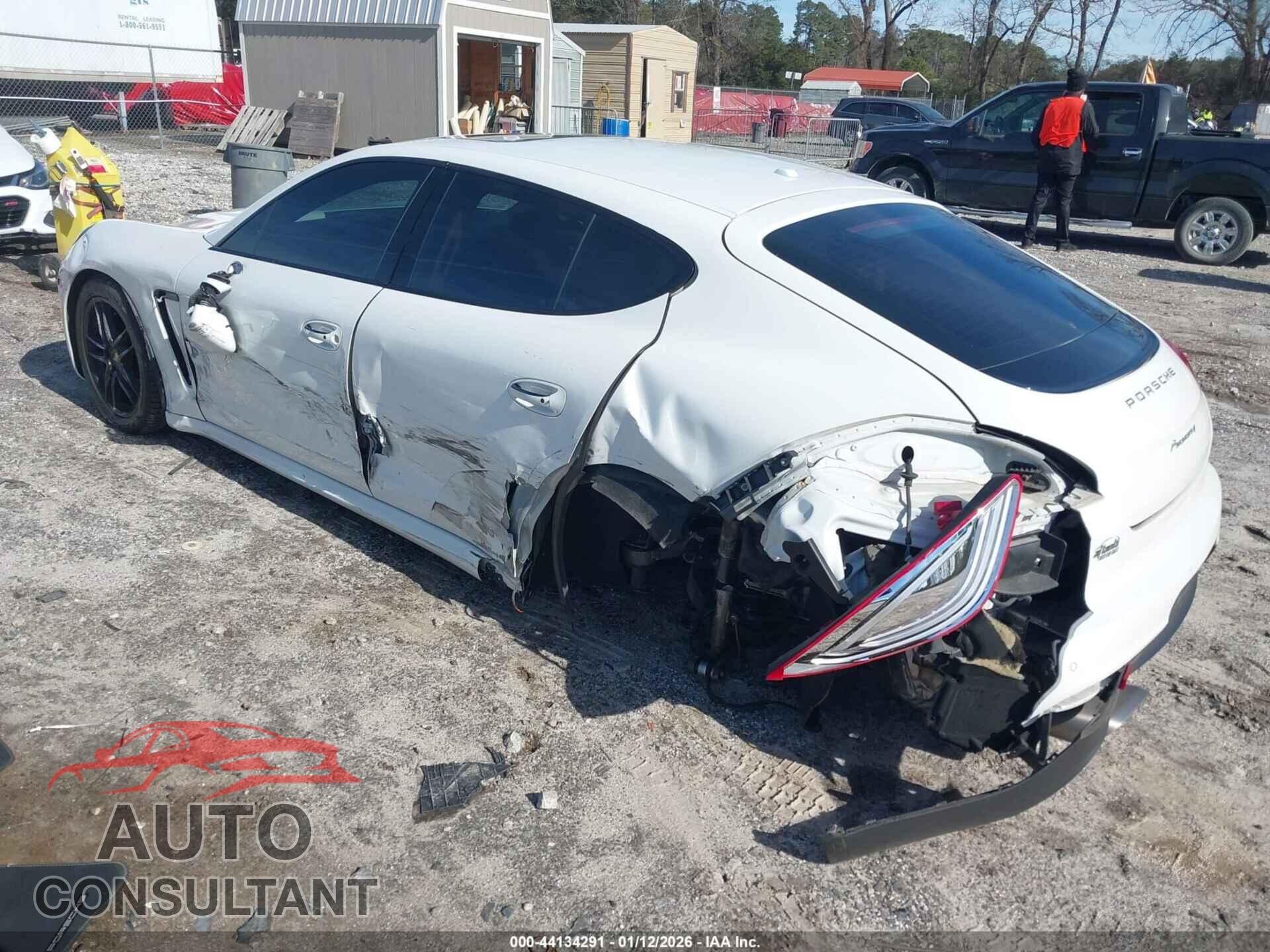 PORSCHE PANAMERA 2016 - WP0AA2A70GL000159