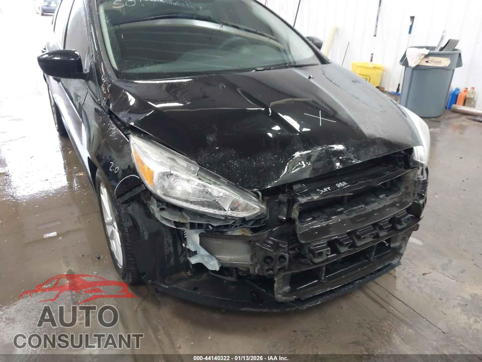 FORD FOCUS 2018 - 1FADP3K25JL290786