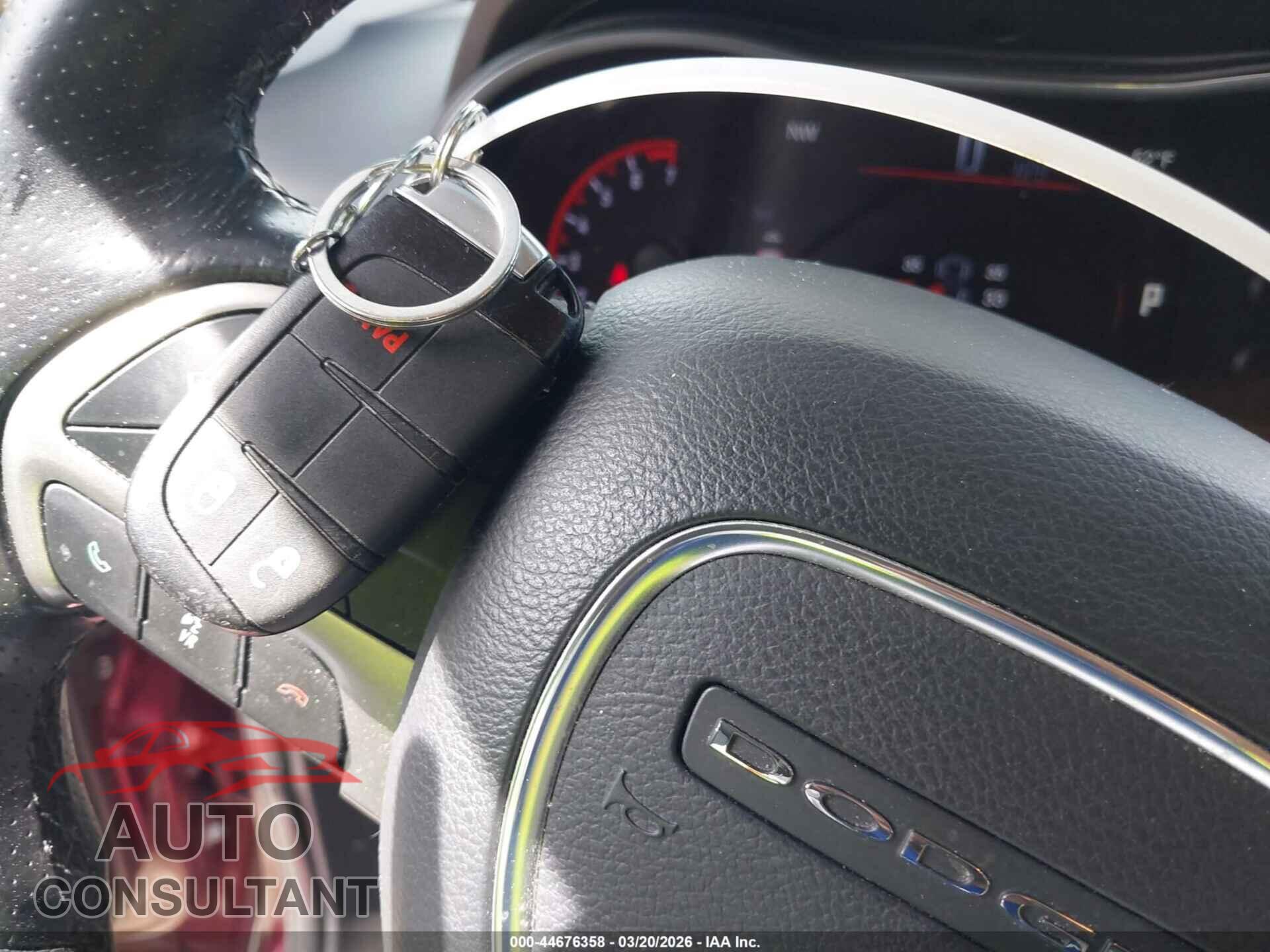 DODGE DURANGO 2020 - 1C4RDJAG8LC376851