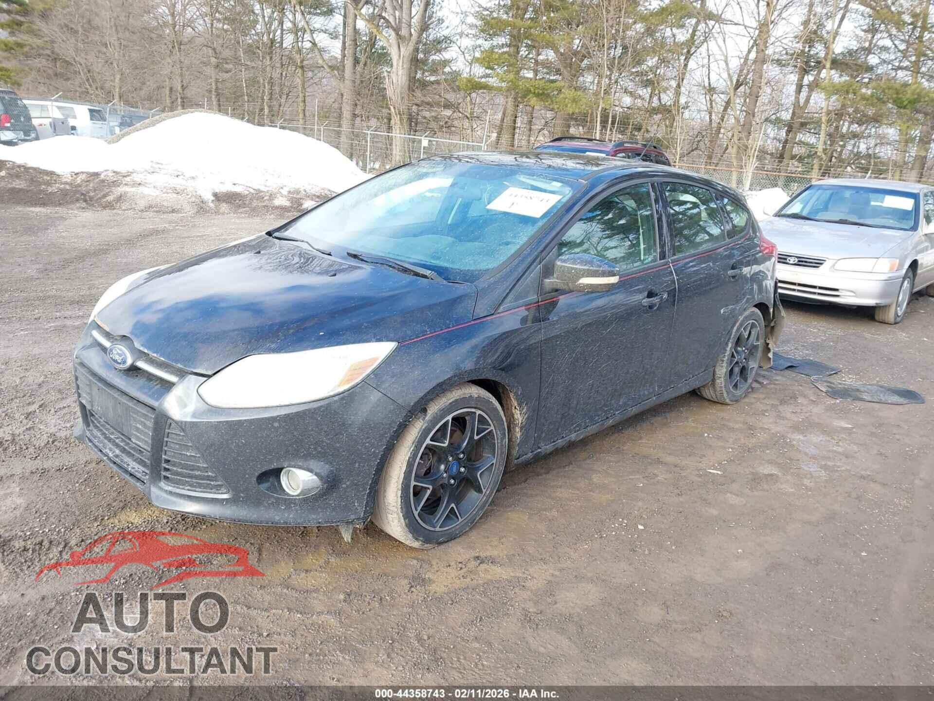 FORD FOCUS 2013 - 1FADP3K2XDL255178
