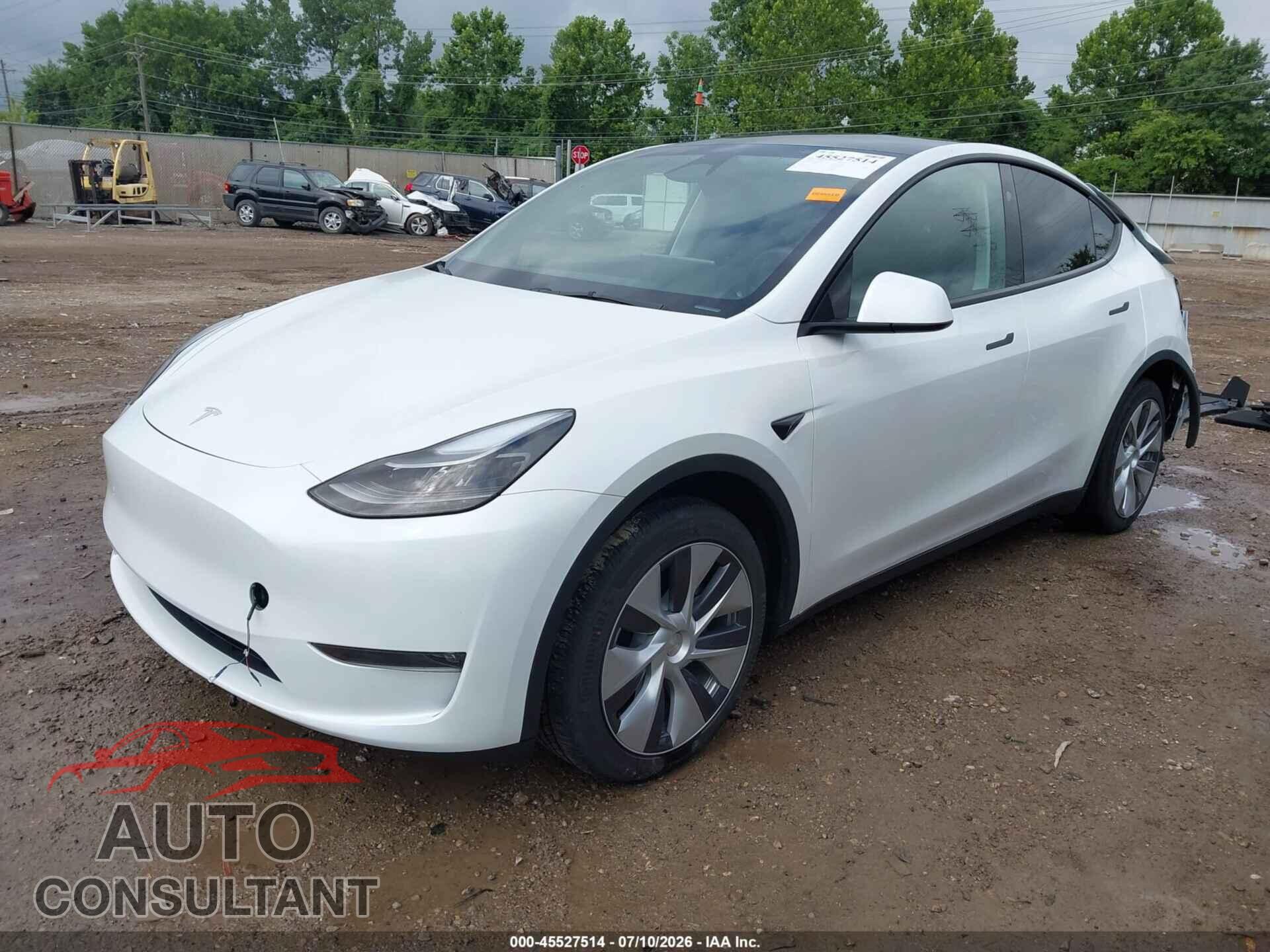 TESLA MODEL Y 2023 - 7SAYGDEEXPF858343