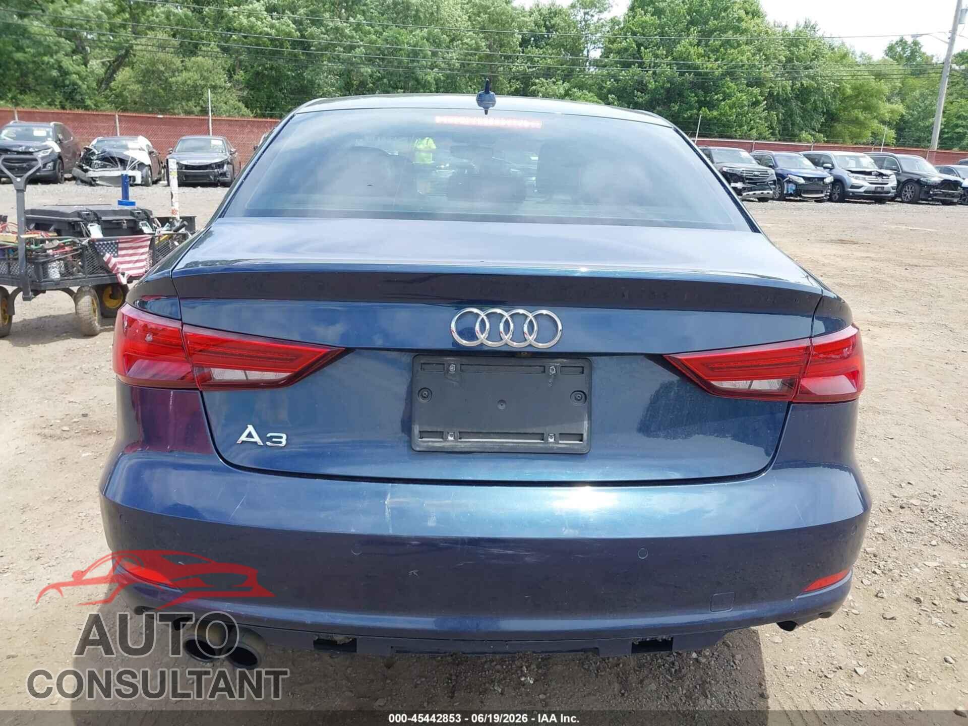 AUDI A3 2017 - WAUAUGFF7H1066710