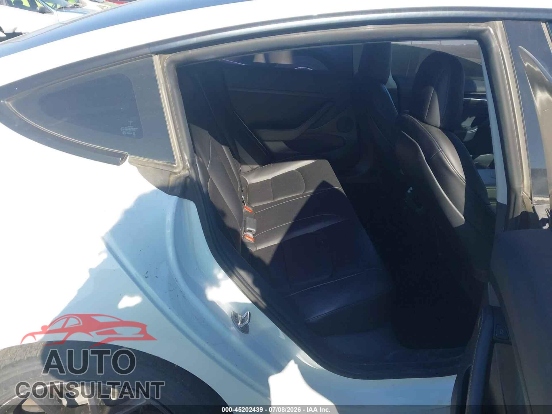 TESLA MODEL 3 2021 - 5YJ3E1EA1MF002756