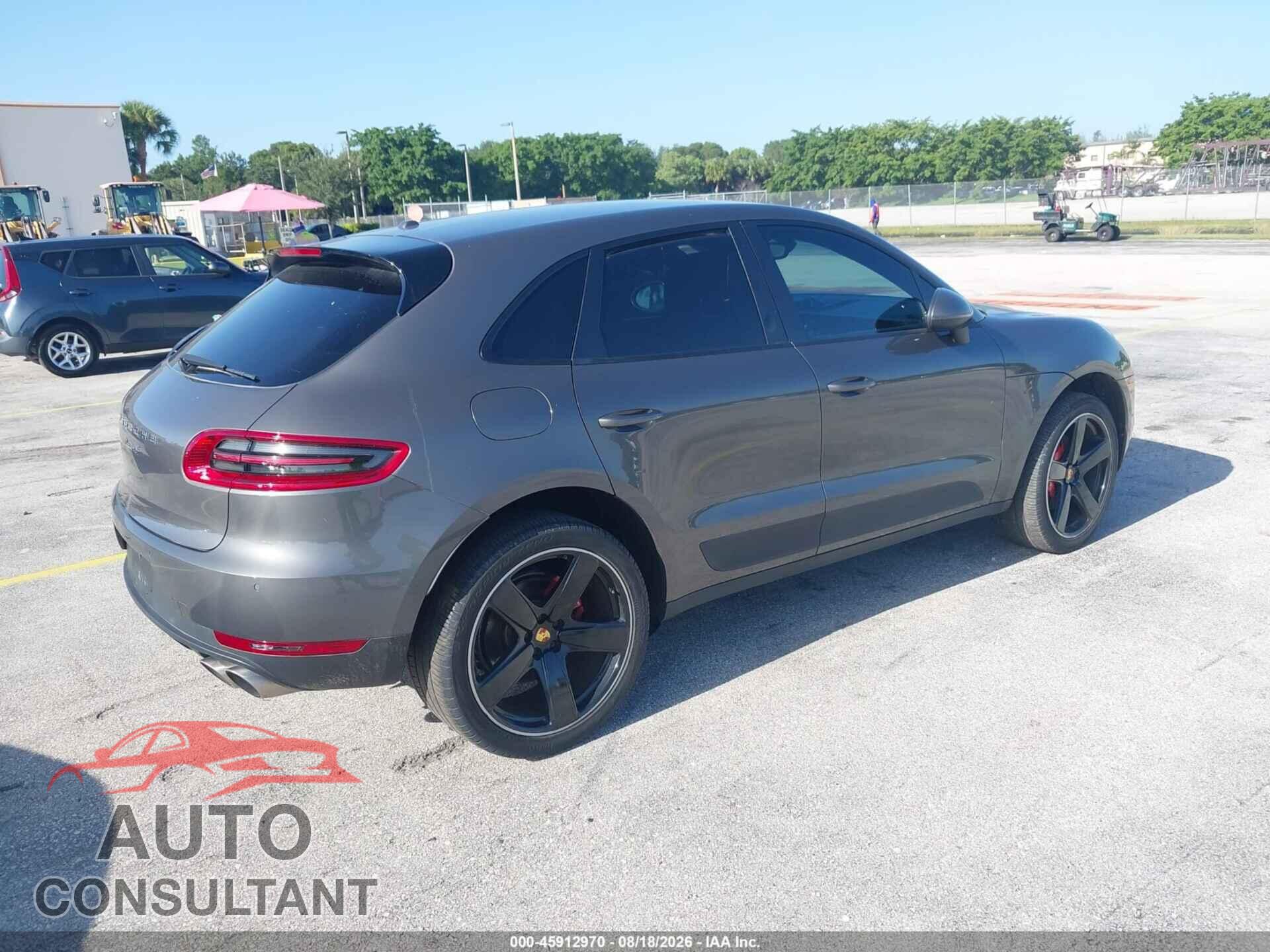 PORSCHE MACAN 2015 - WP1AB2A52FLB69737