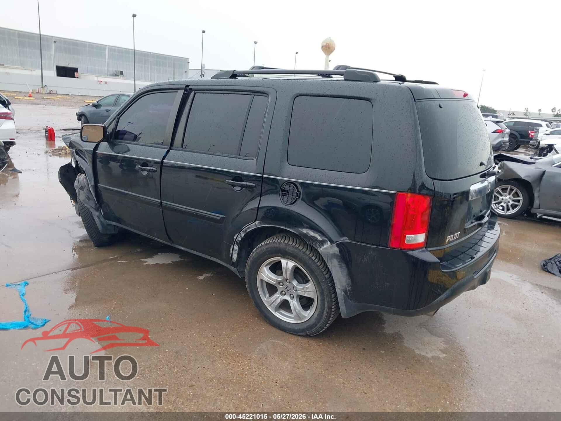 HONDA PILOT 2015 - 5FNYF3H45FB018658