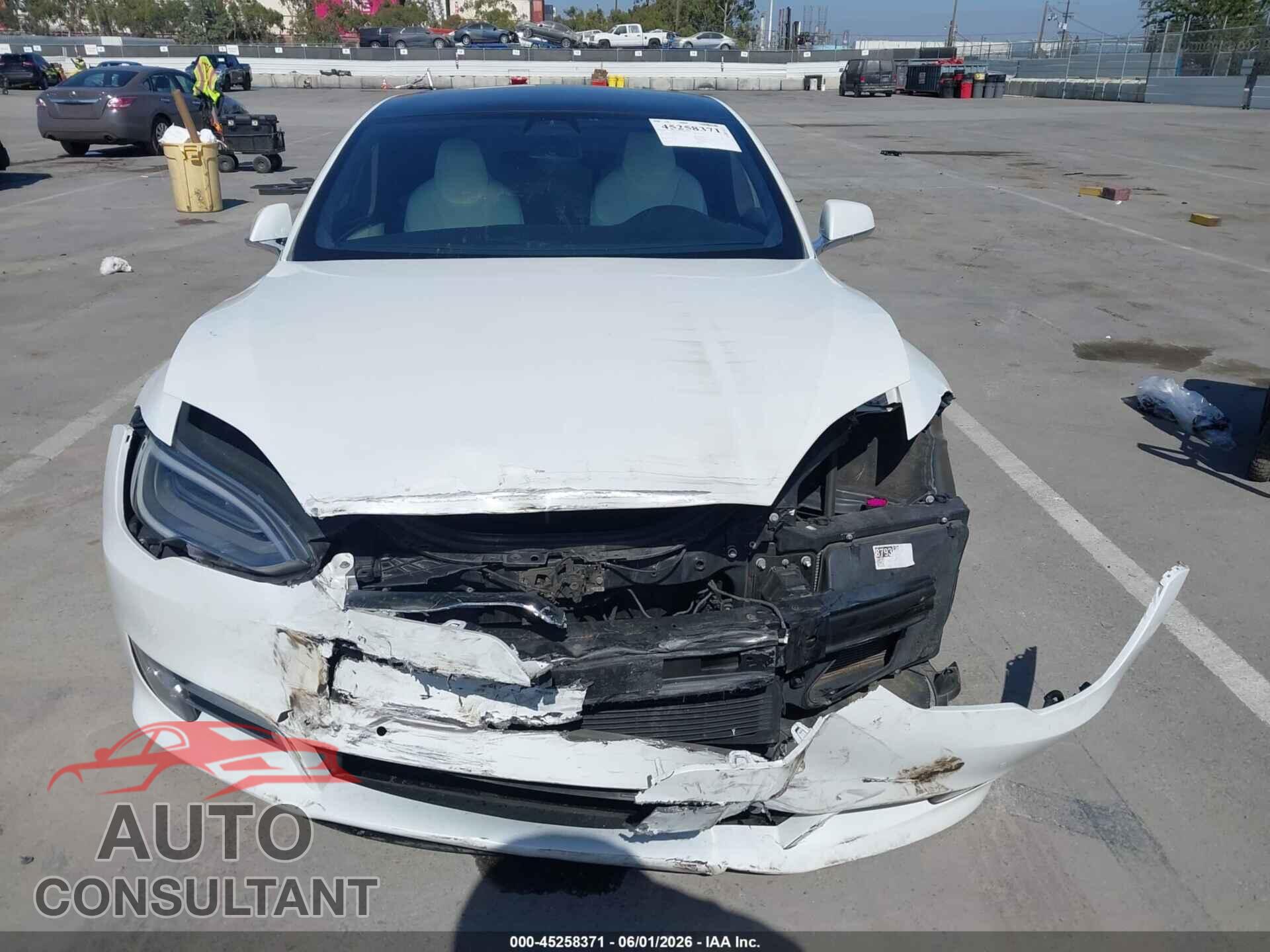 TESLA MODEL S 2017 - 5YJSA1E23HF233132
