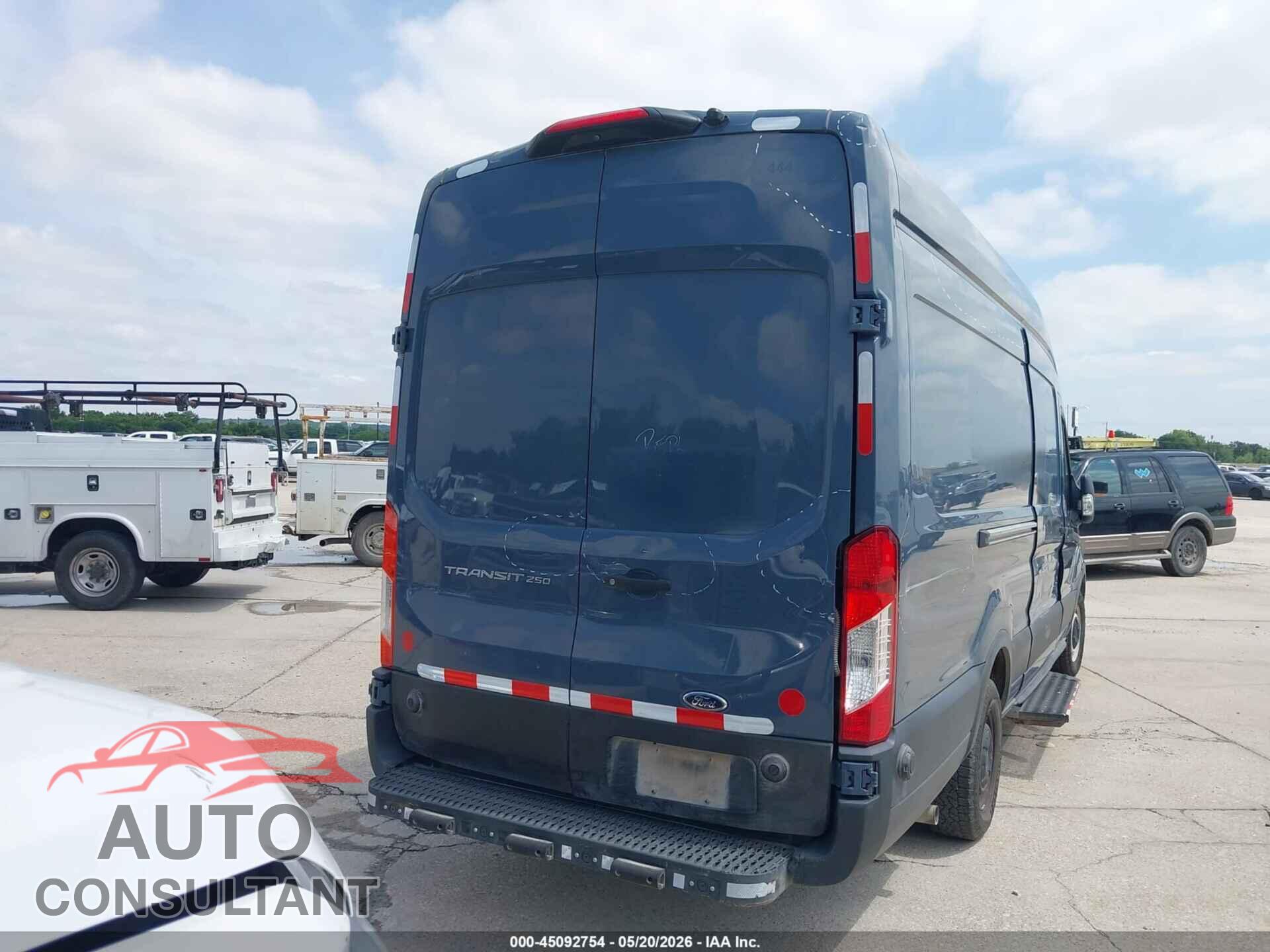 FORD TRANSIT-250 CARGO VAN 2021 - 1FTBR3X82MKA82979