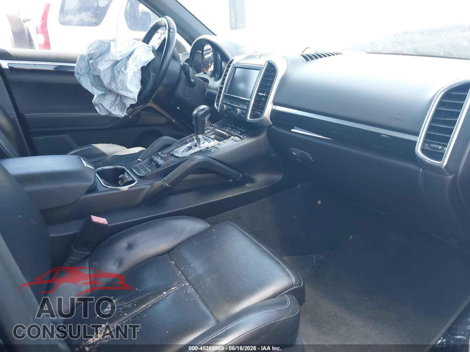 PORSCHE CAYENNE 2013 - WP1AB2A2XDLA80758