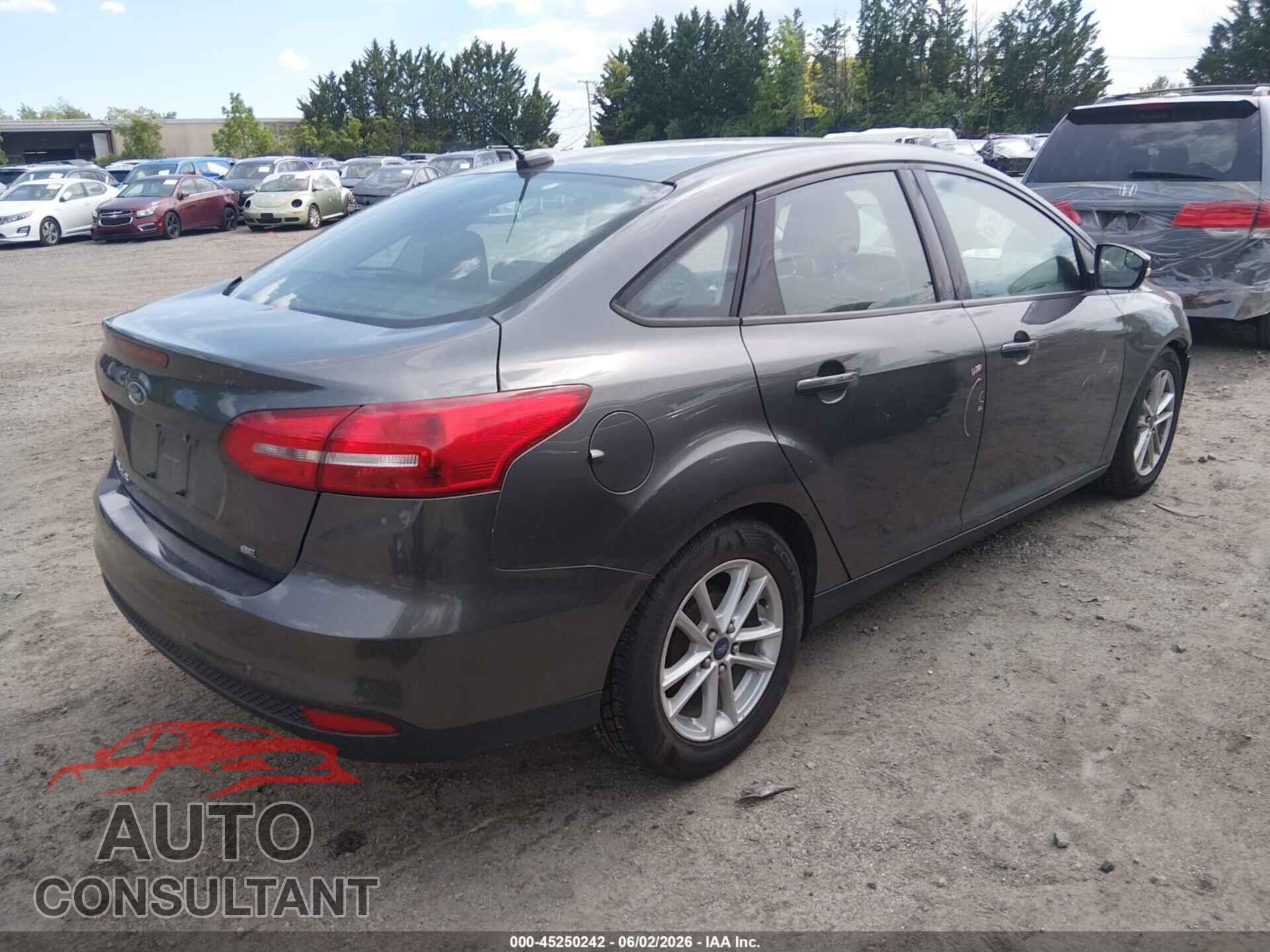 FORD FOCUS 2016 - 1FADP3F25GL239954