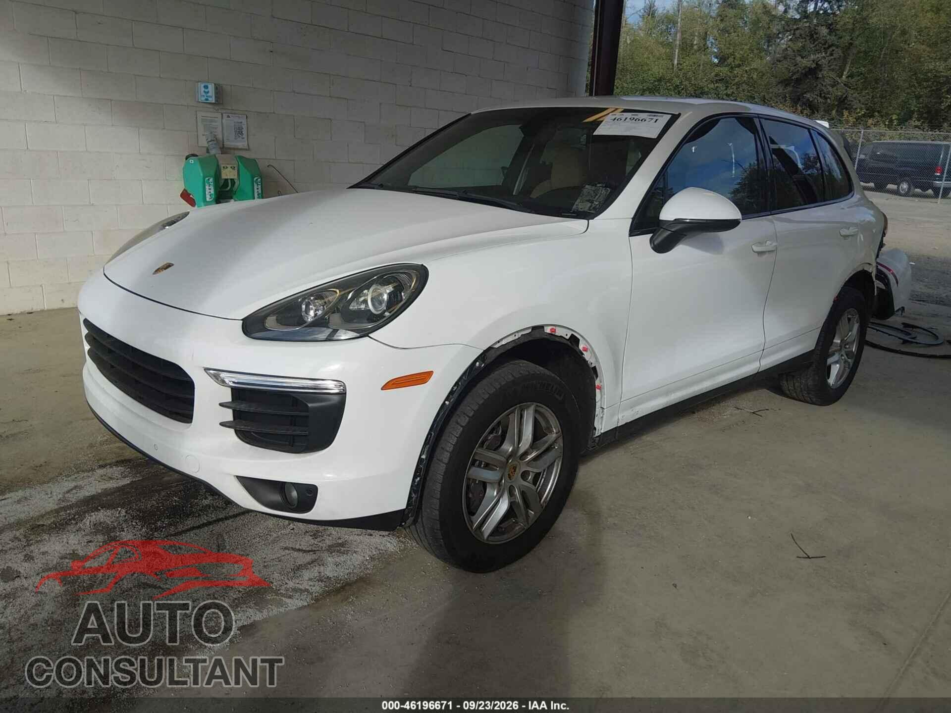 PORSCHE CAYENNE 2016 - WP1AA2A29GLA06299