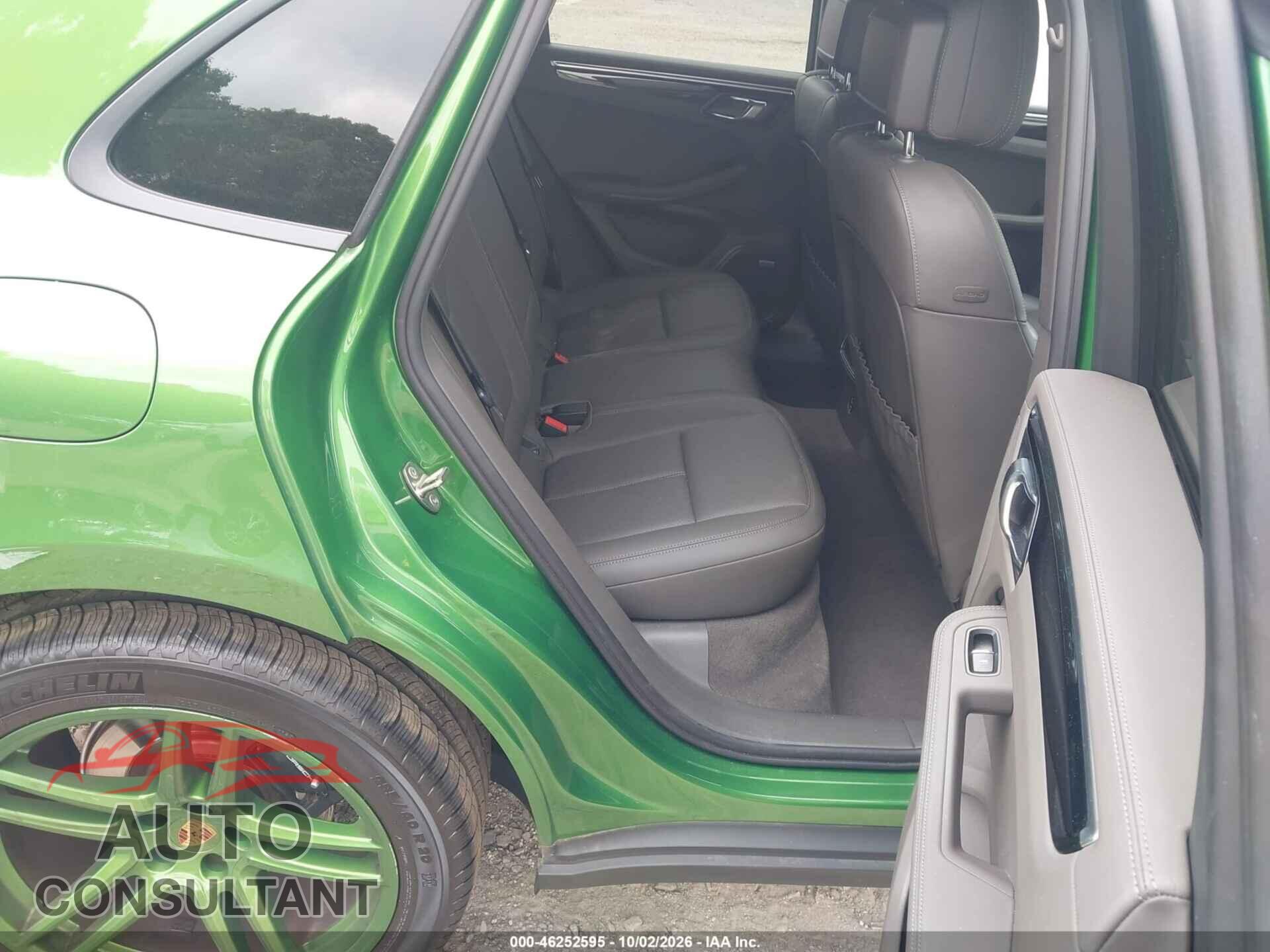 PORSCHE MACAN 2021 - WP1AA2A56MLB04034