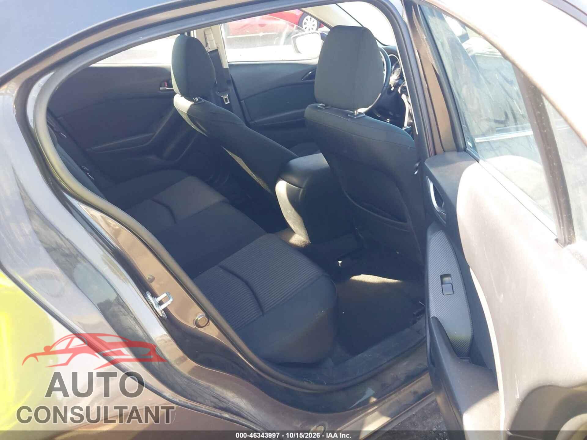 MAZDA MAZDA3 2014 - JM1BM1L7XE1179970