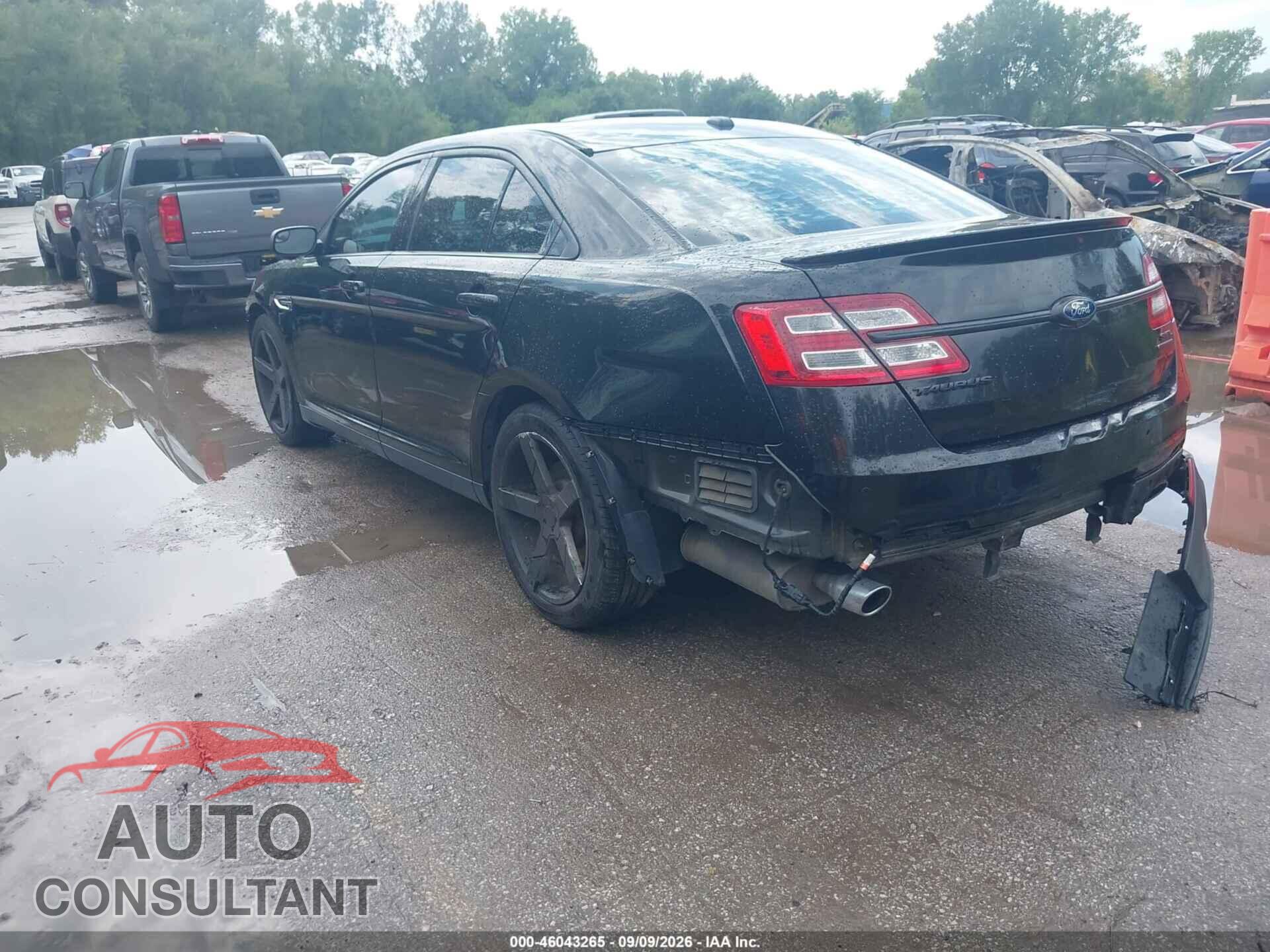 FORD TAURUS 2015 - 1FAHP2E84FG206078