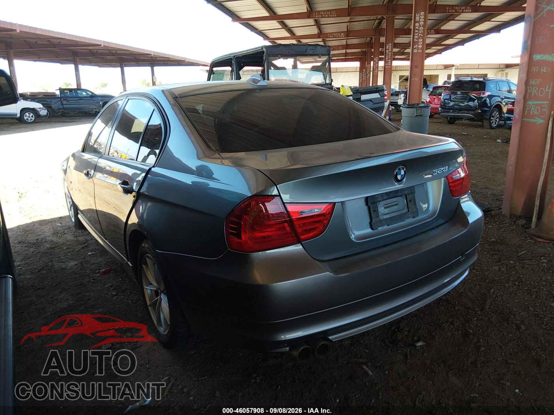 BMW 328I 2010 - WBAPH7C5XAE130411