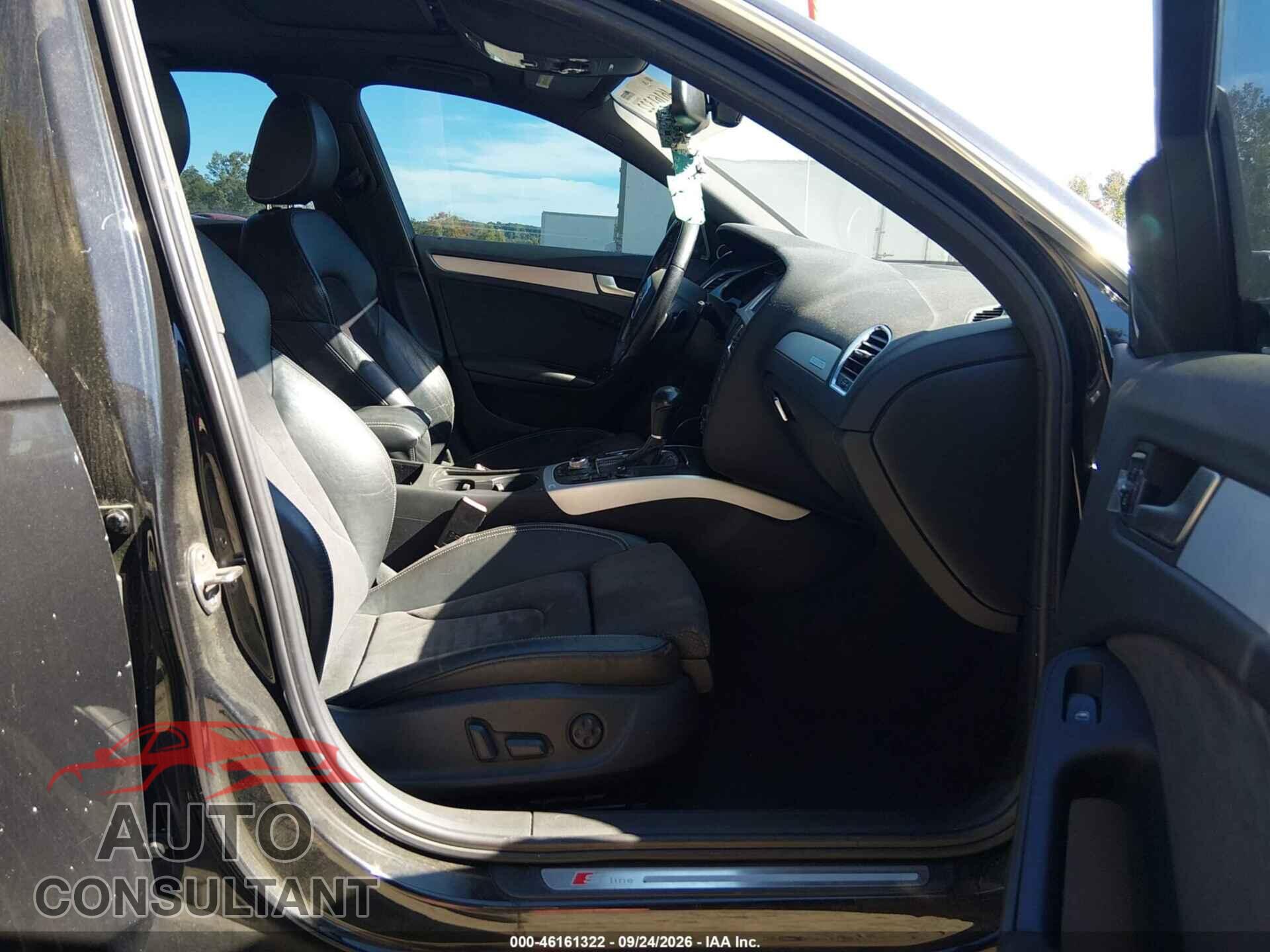 AUDI A4 2011 - WAUKFAFL3BN048321