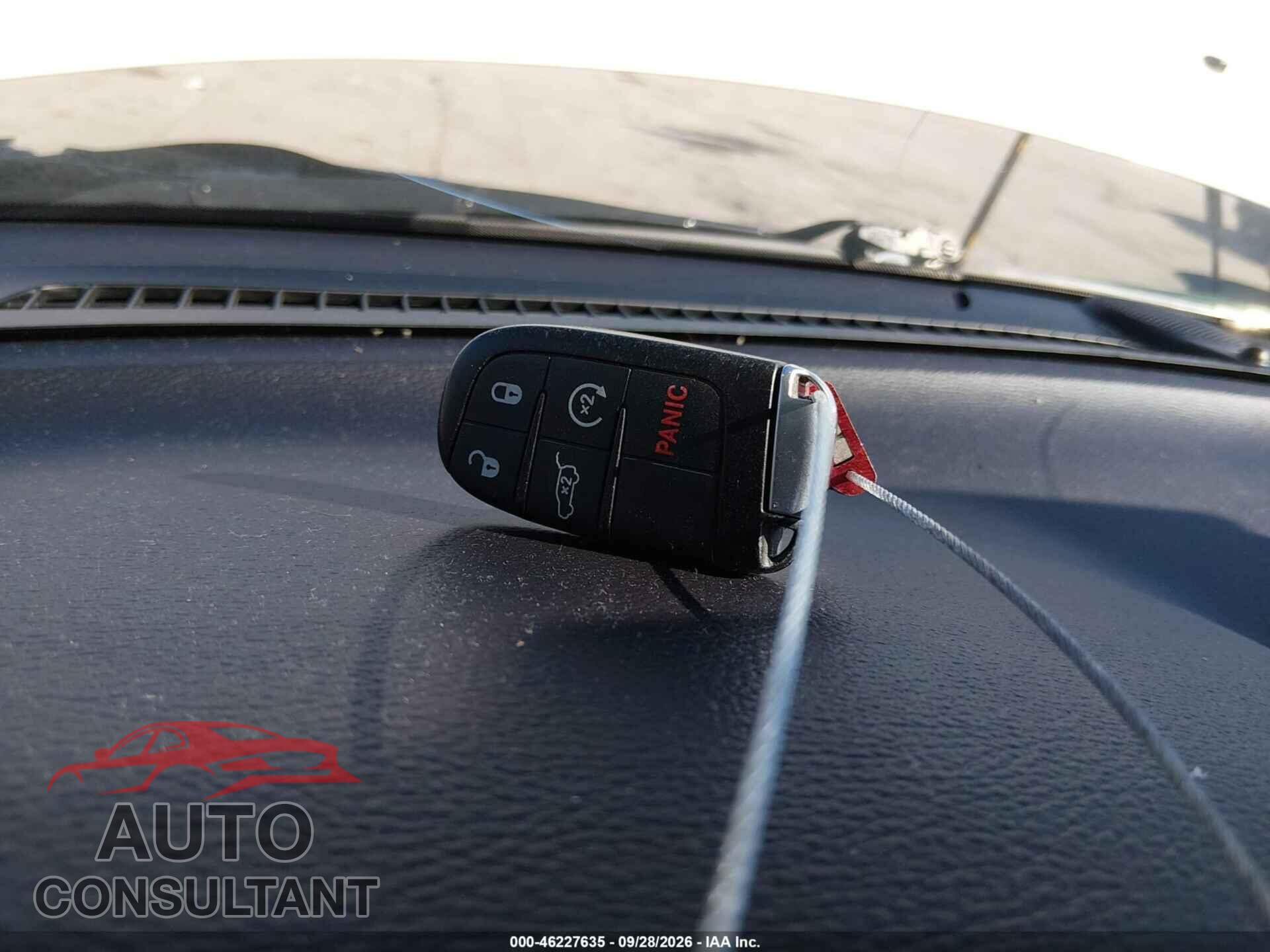DODGE DURANGO 2017 - 1C4RDJEG9HC839601