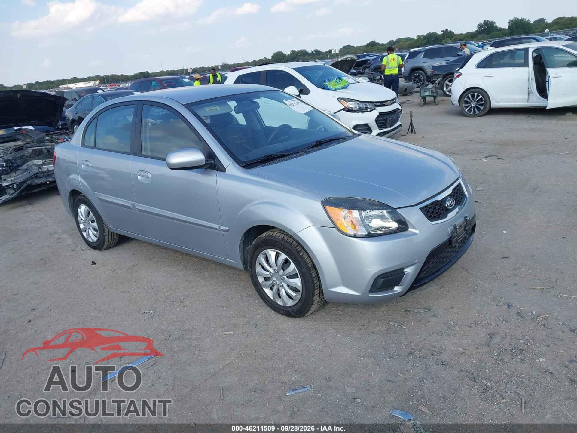 KIA RIO 2011 - KNADH4A33B6923788