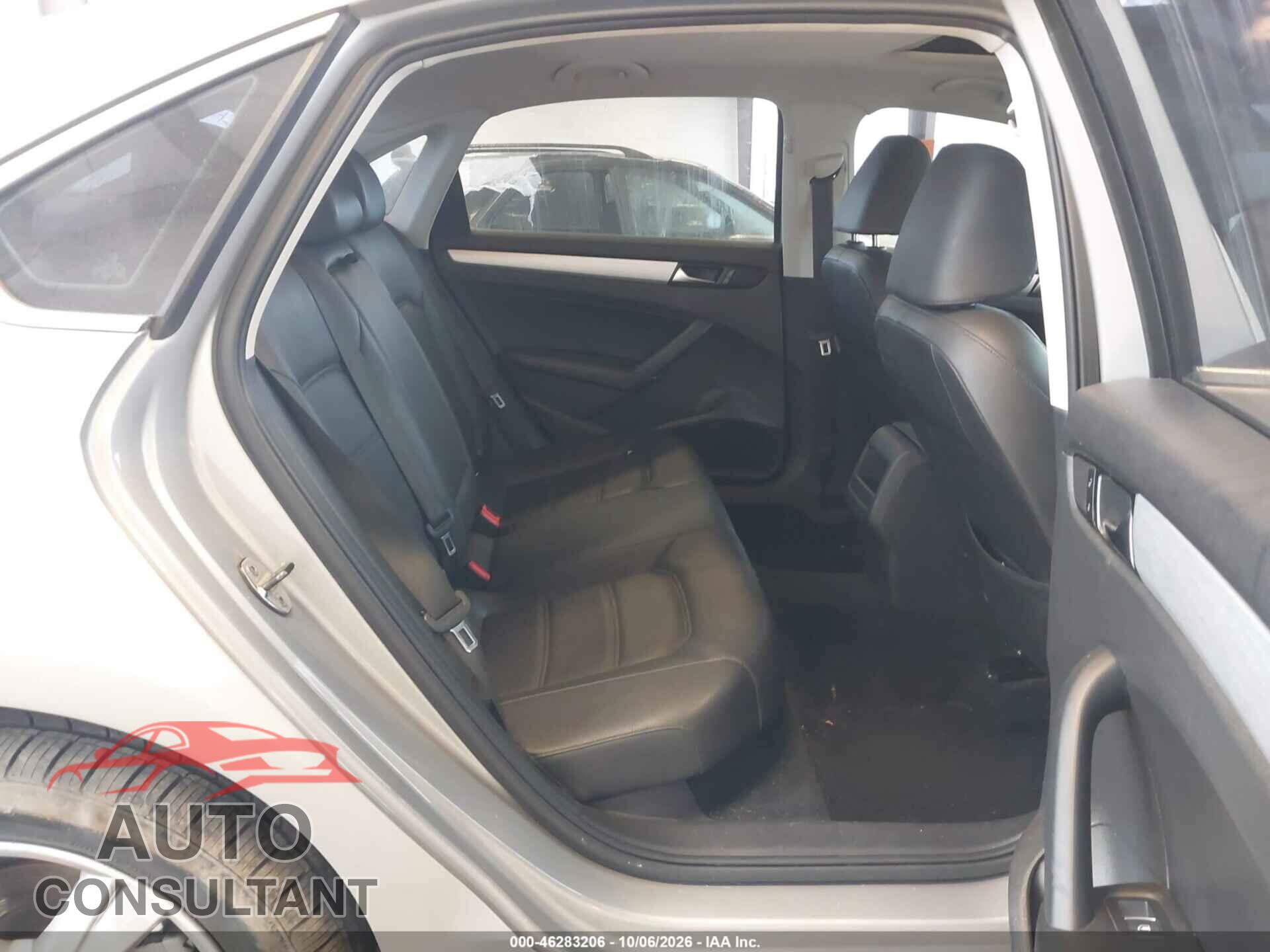 VOLKSWAGEN PASSAT 2012 - 1VWBP7A39CC109059