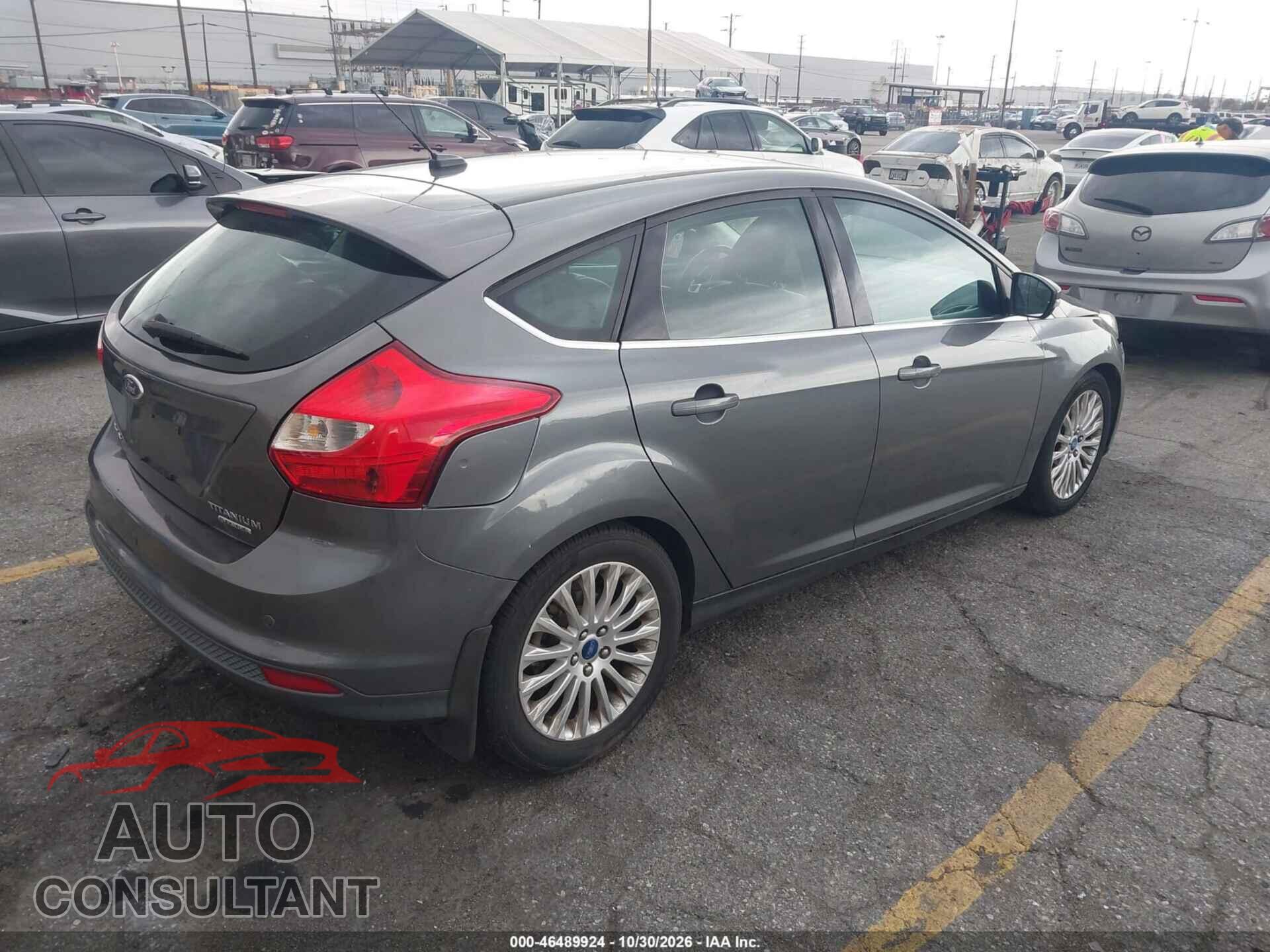 FORD FOCUS 2014 - 1FADP3N21EL120104