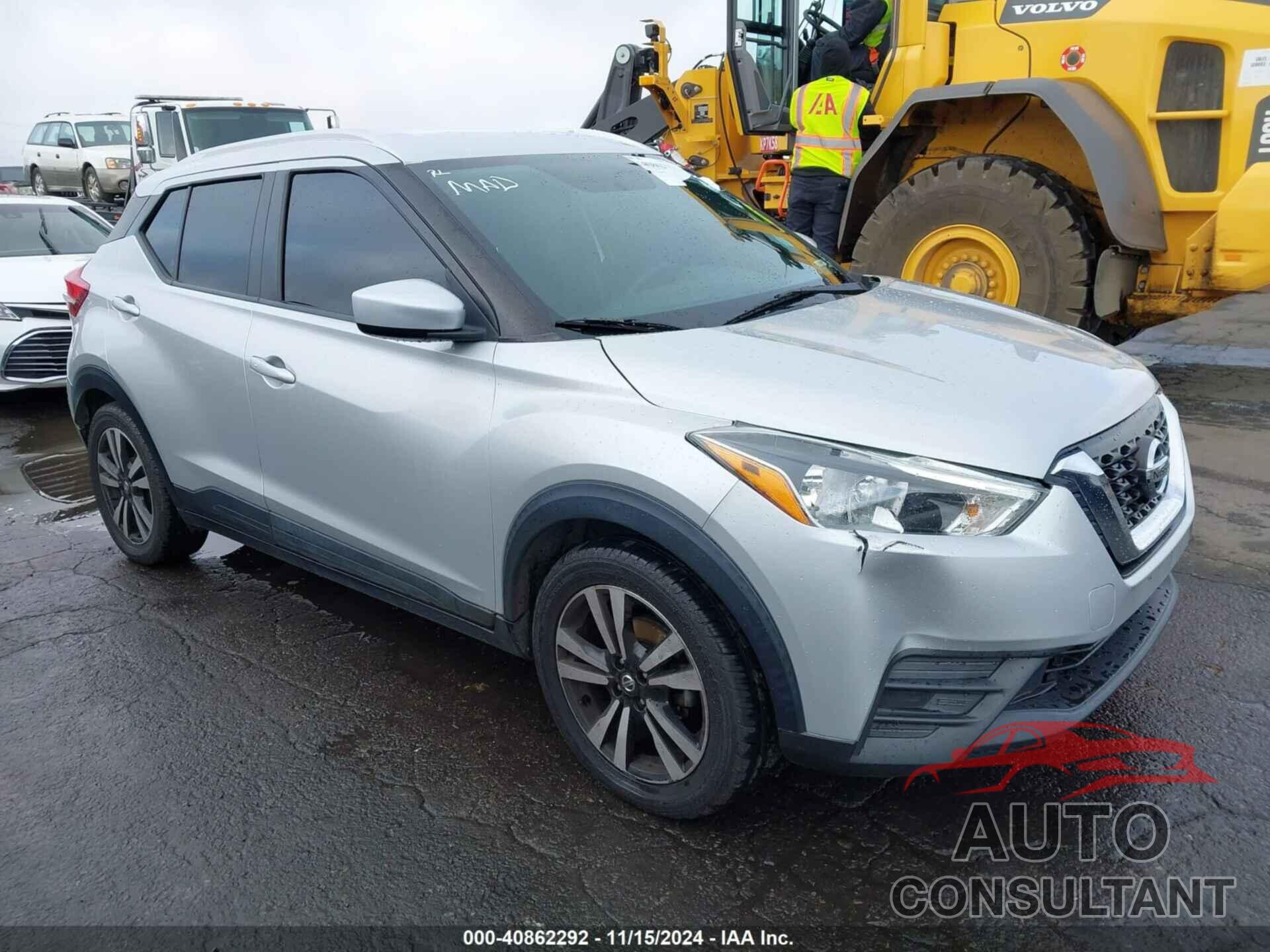 NISSAN KICKS 2019 - 3N1CP5CU6KL551840