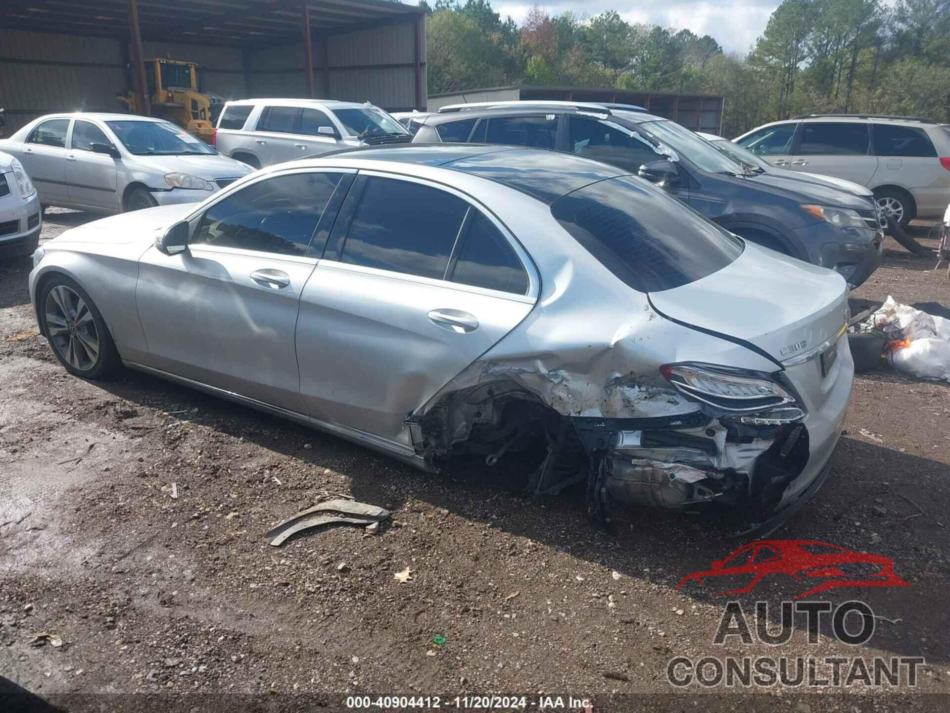 MERCEDES-BENZ C 300 2017 - 55SWF4JB8HU222457