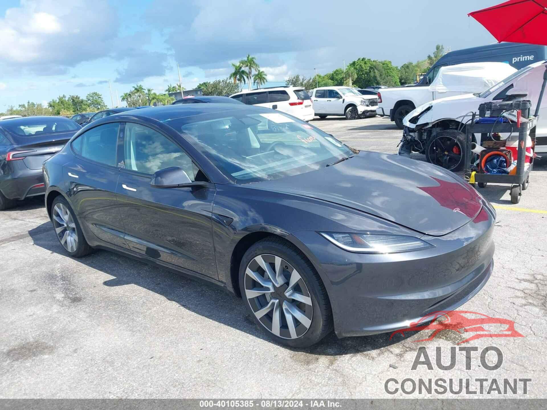 TESLA MODEL 3 2024 - 5YJ3E1EA5RF752703