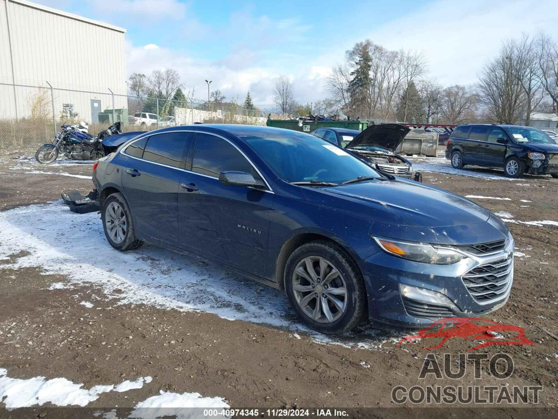 CHEVROLET MALIBU 2019 - 1G1ZD5ST4KF115127