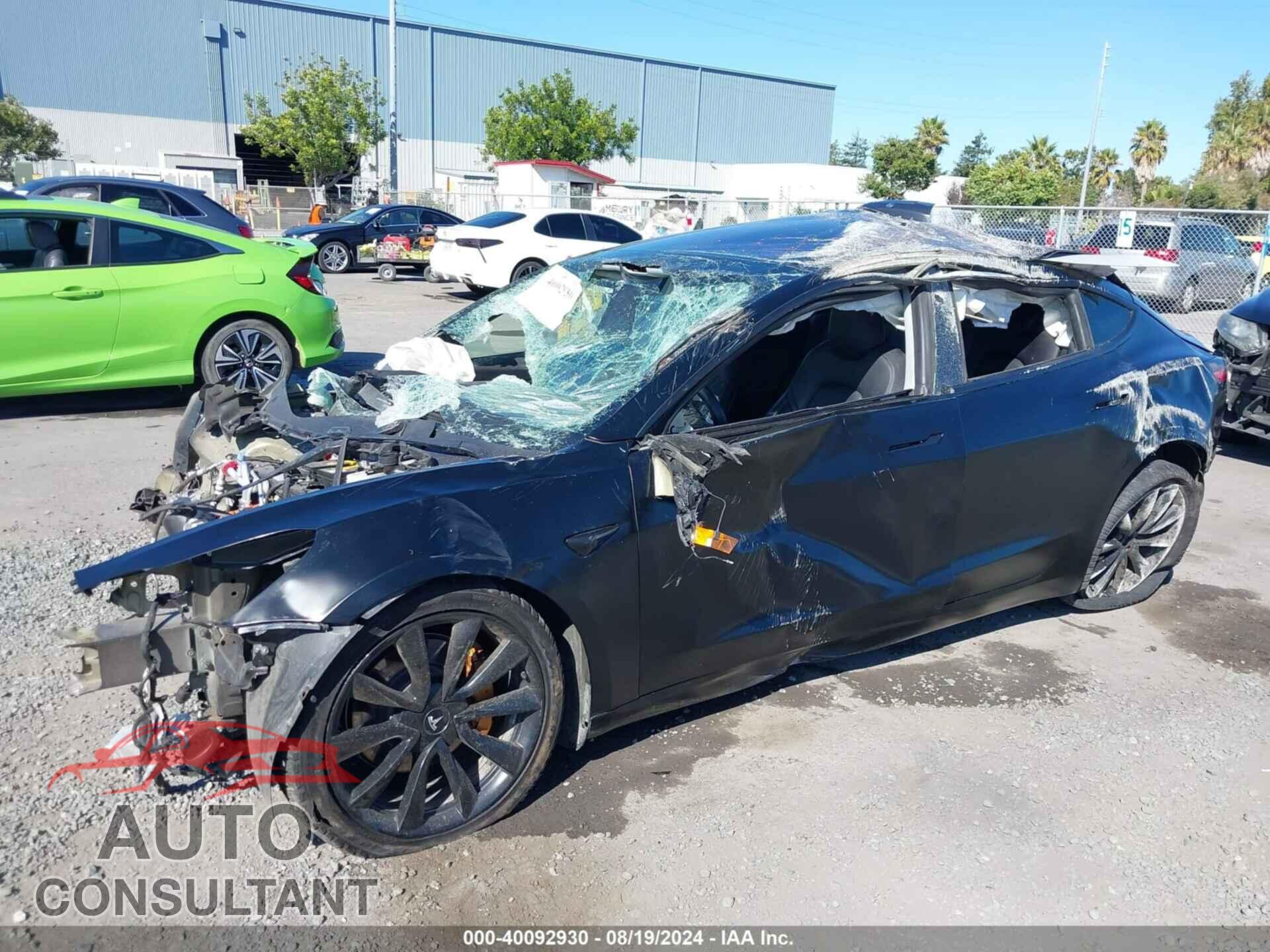 TESLA MODEL 3 2019 - 5YJ3E1EB9KF199827