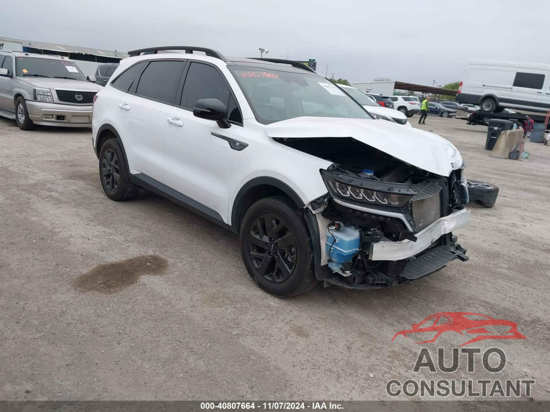 KIA SORENTO 2023 - 5XYRLDLC6PG189575