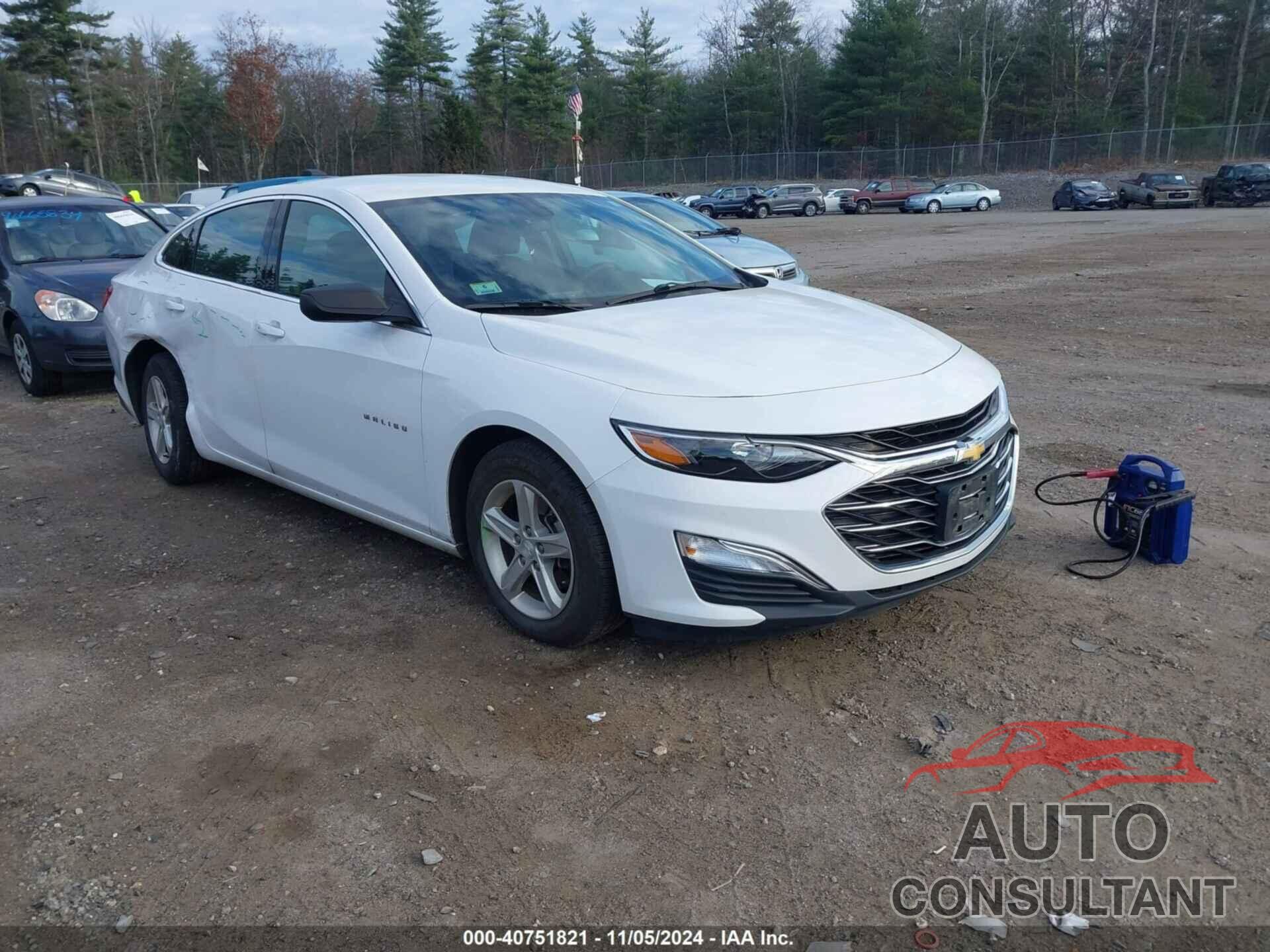 CHEVROLET MALIBU 2020 - 1G1ZB5ST8LF077229