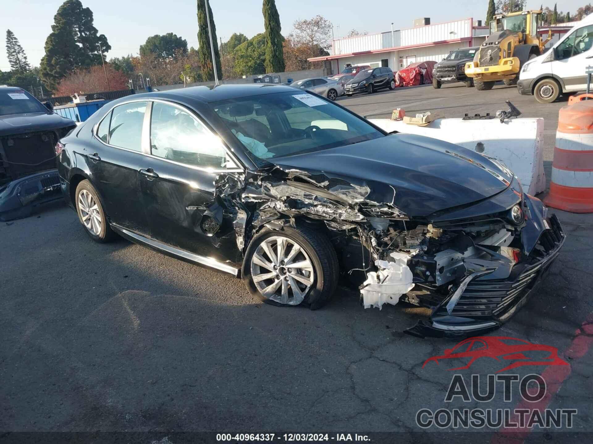 TOYOTA CAMRY 2024 - 4T1C11AK1RU880921