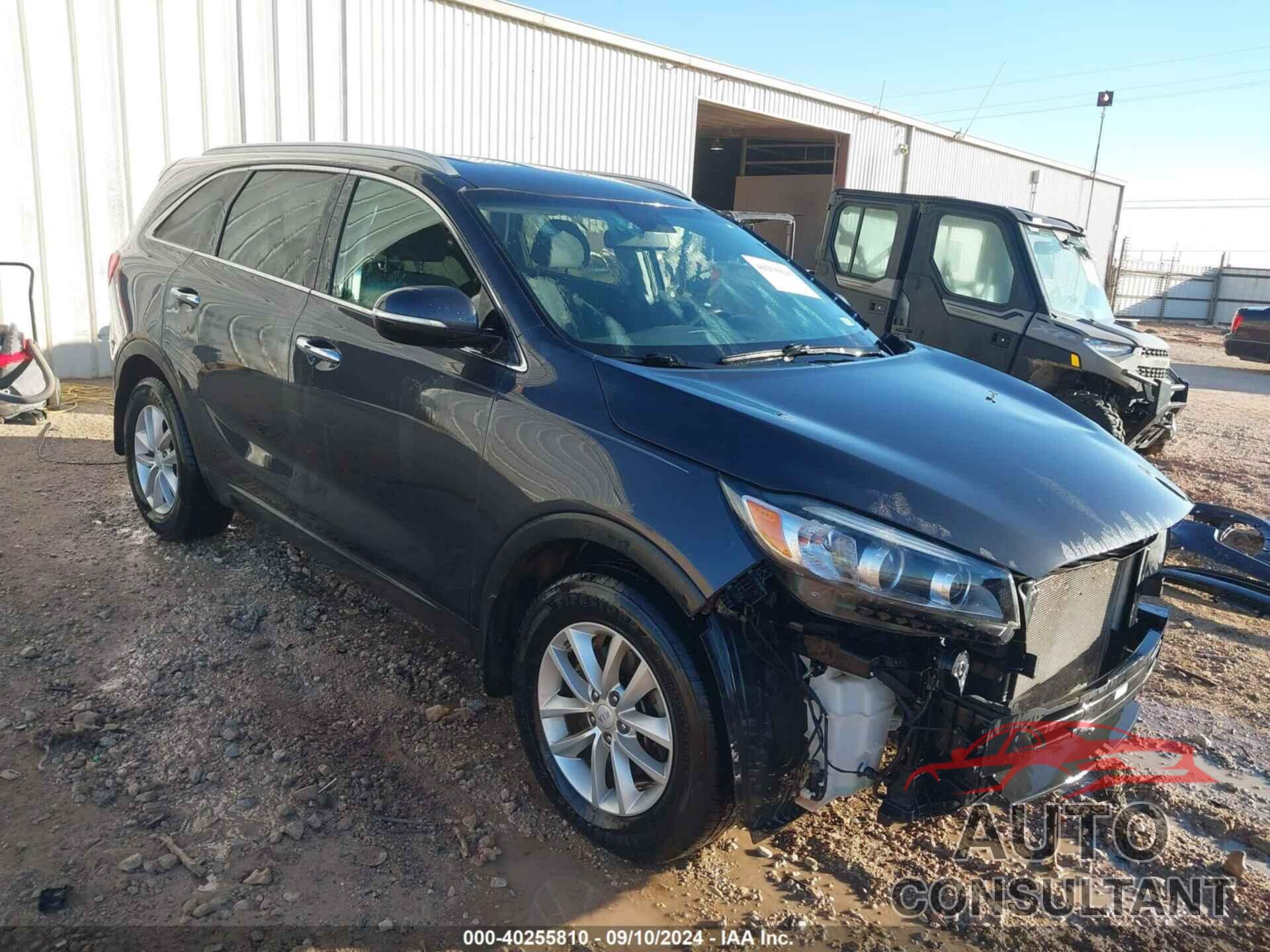 KIA SORENTO 2018 - 5XYPG4A32JG386667