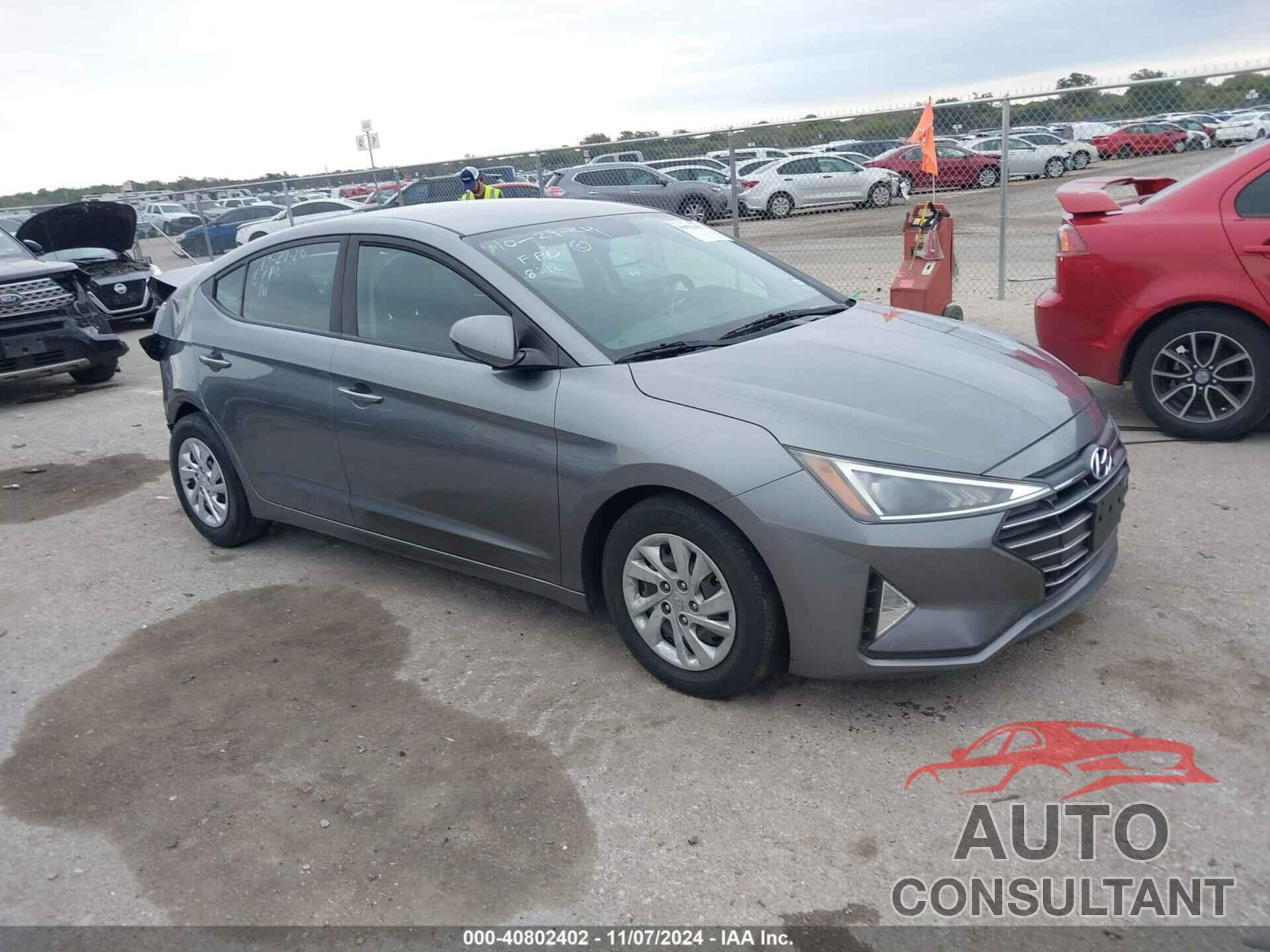 HYUNDAI ELANTRA 2019 - 5NPD74LF0KH472595