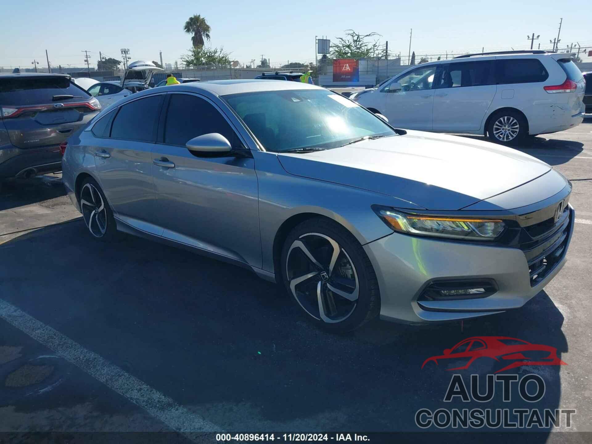 HONDA ACCORD 2018 - 1HGCV2F31JA025658