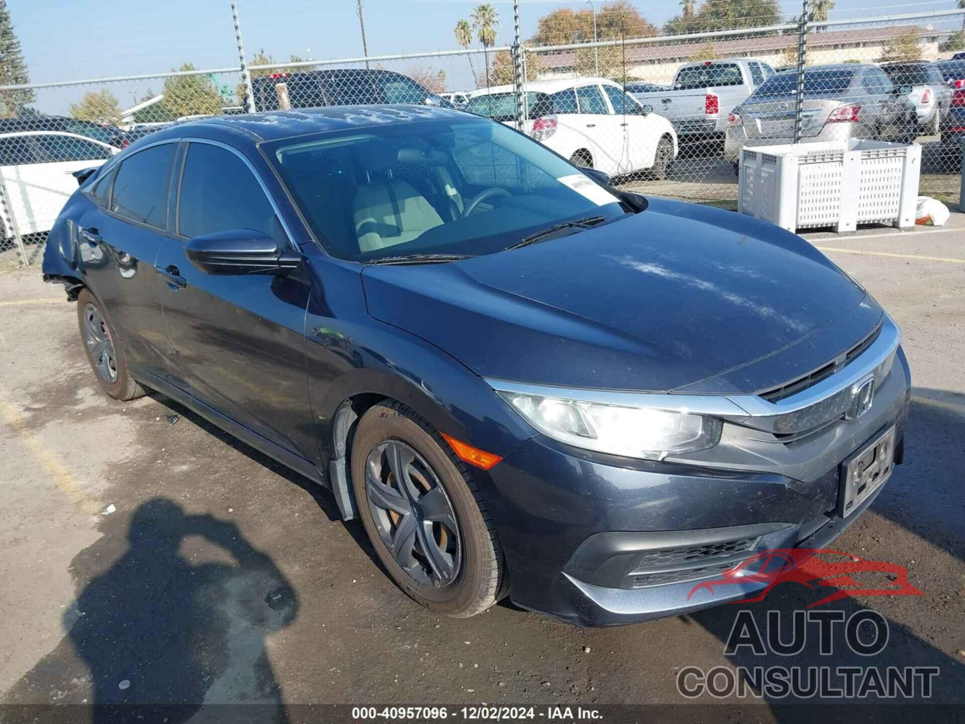 HONDA CIVIC 2018 - 2HGFC2F52JH538987