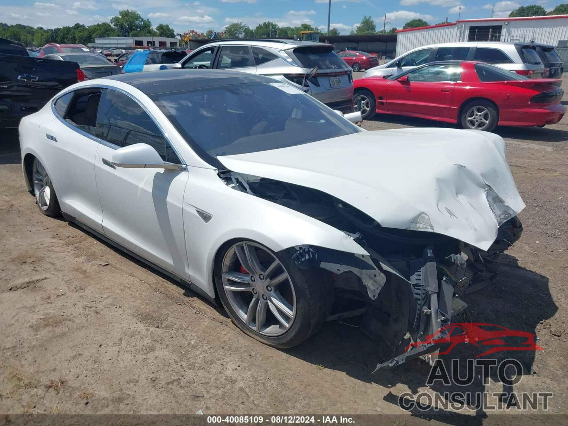 TESLA MODEL S 2016 - 5YJSA1E47GF122597