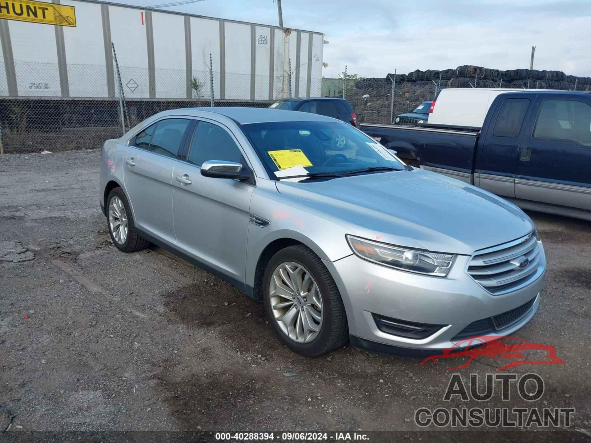 FORD TAURUS 2019 - 1FAHP2F81KG101183