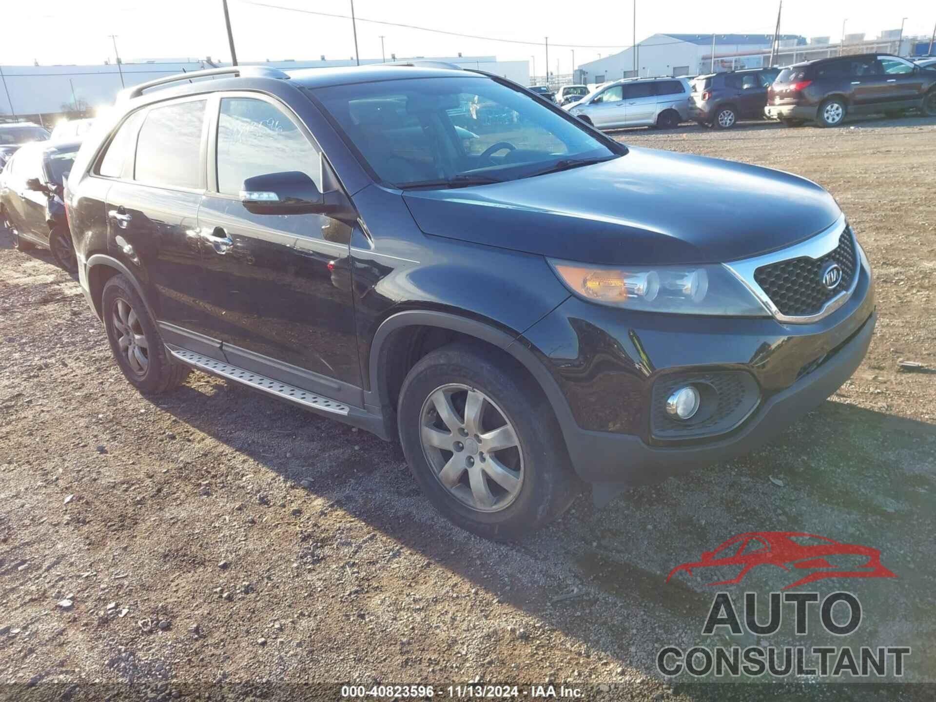 KIA SORENTO 2013 - 5XYKT3A64DG341812