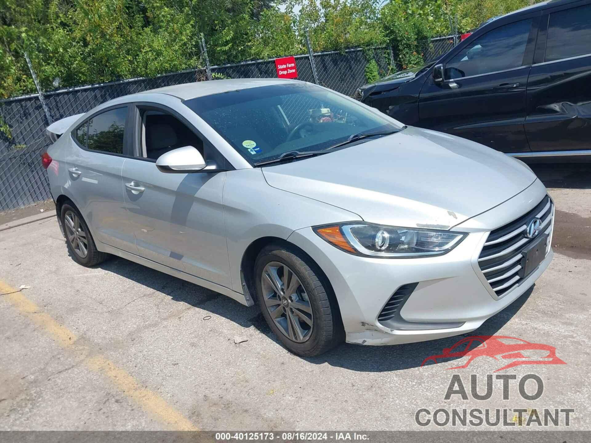 HYUNDAI ELANTRA 2018 - 5NPD84LFXJH255163