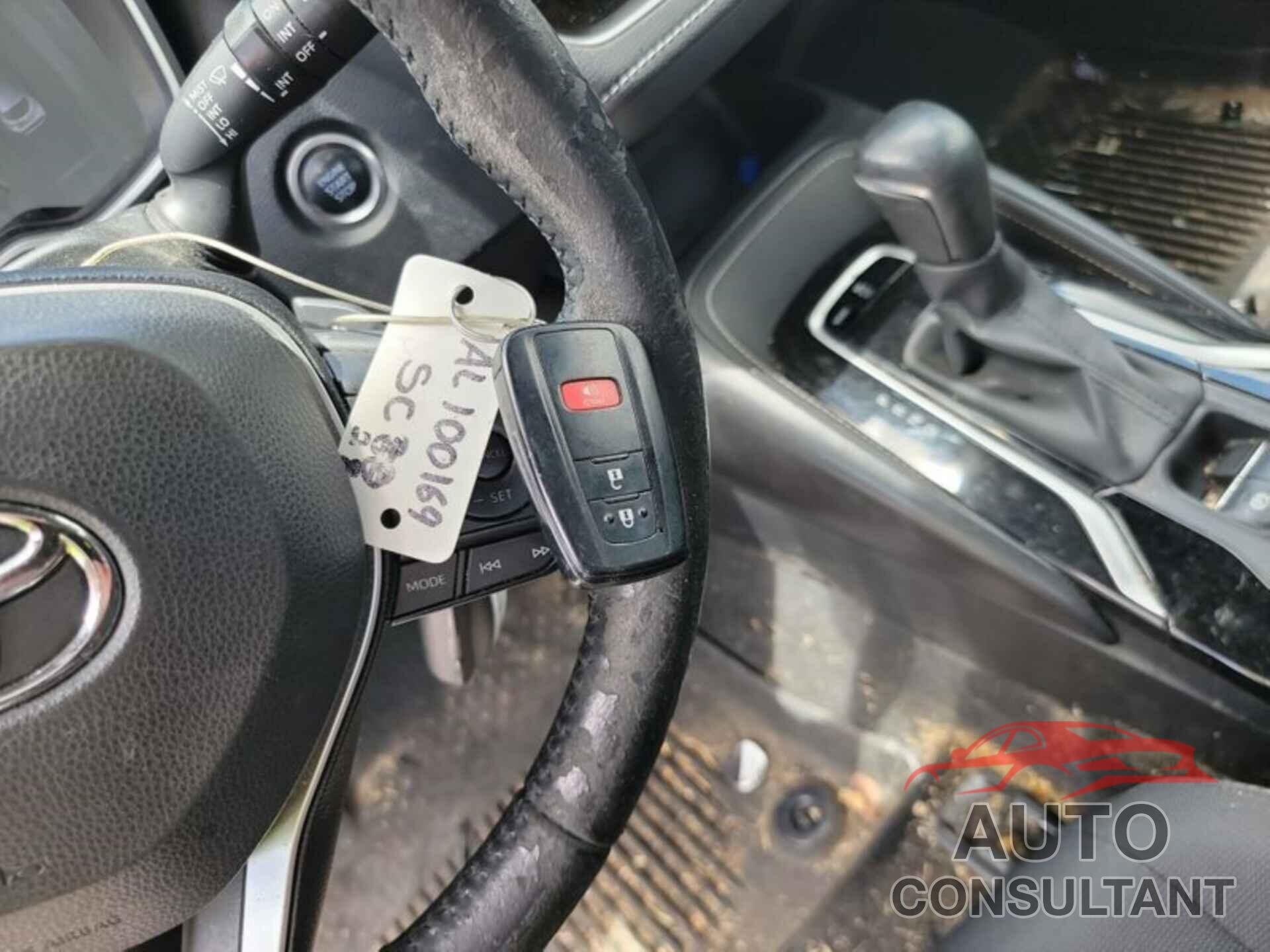 TOYOTA COROLLA 2019 - JTNK4RBE7K3008636