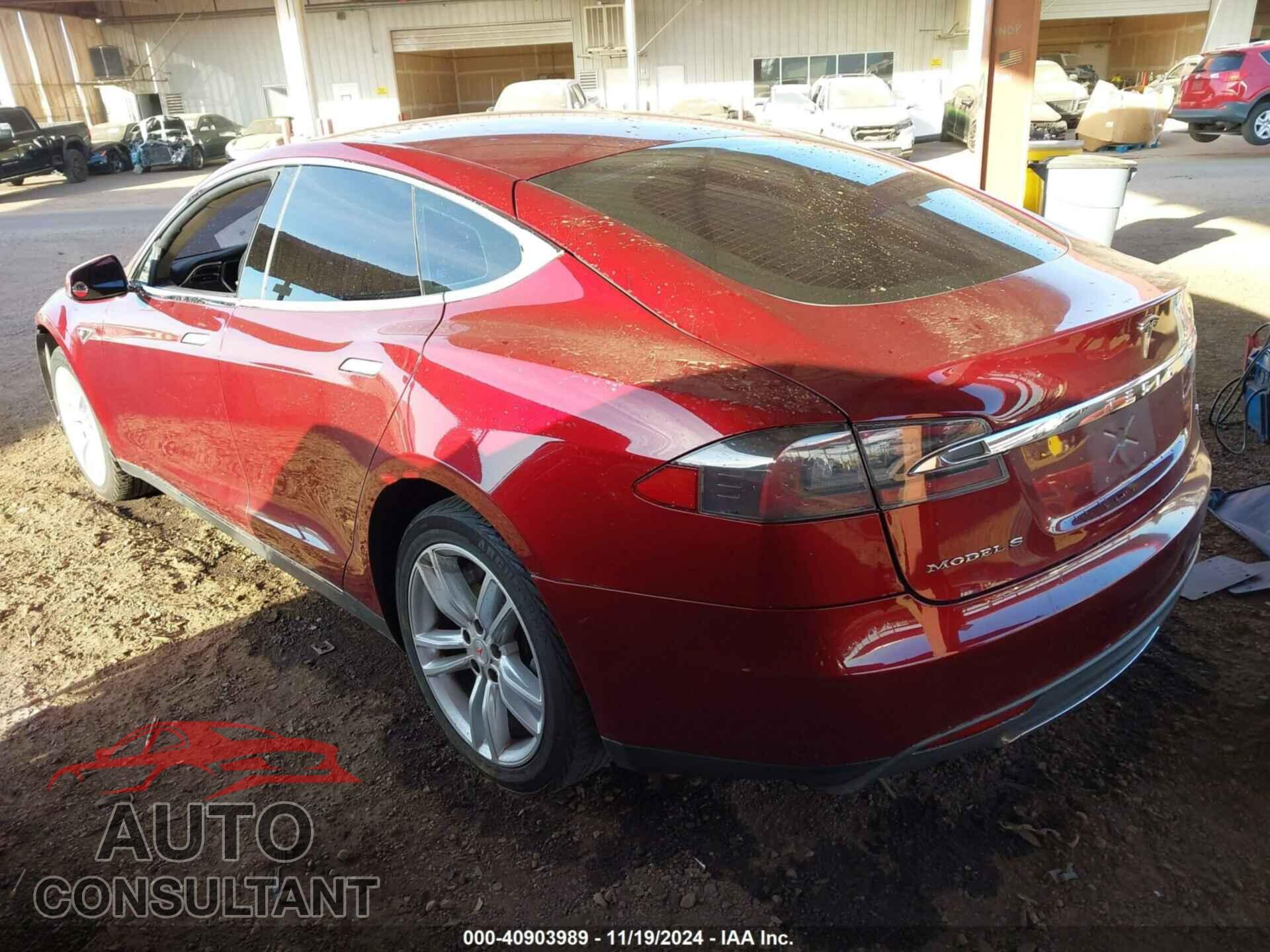 TESLA MODEL S 2012 - 5YJSA1DN0CFS00674