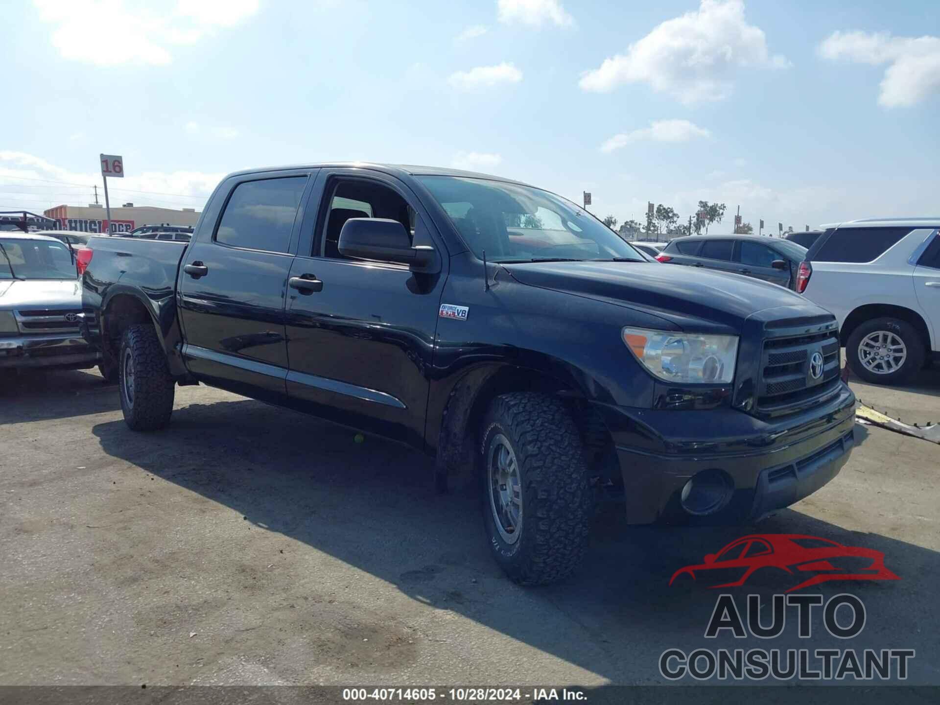 TOYOTA TUNDRA 2013 - 5TFDY5F16DX311551