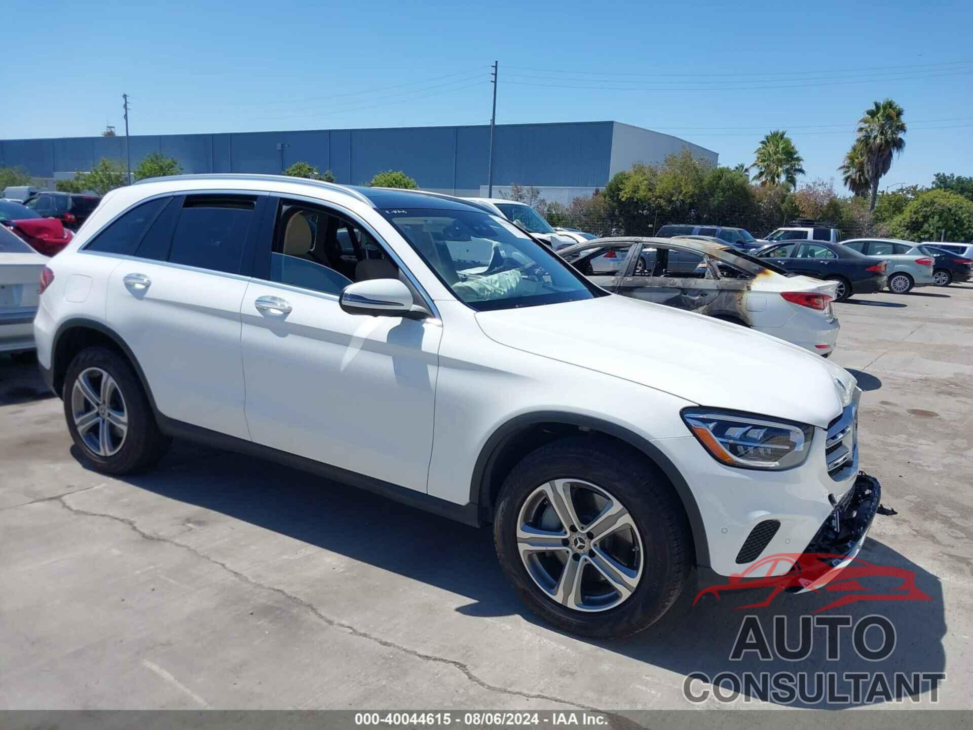 MERCEDES-BENZ GLC 300 2022 - W1N0G8DB4NV388021