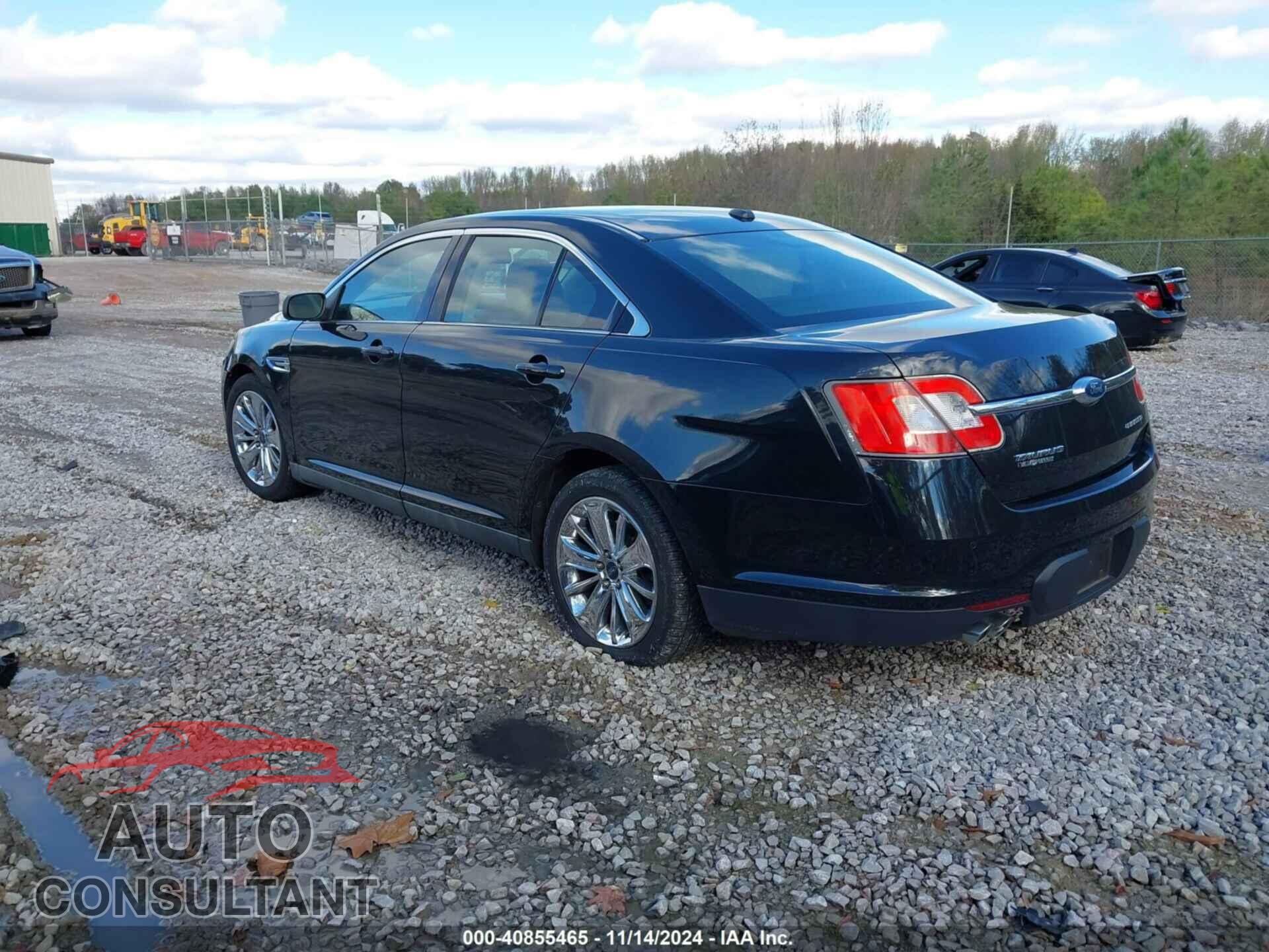 FORD TAURUS 2011 - 1FAHP2FW3BG156863