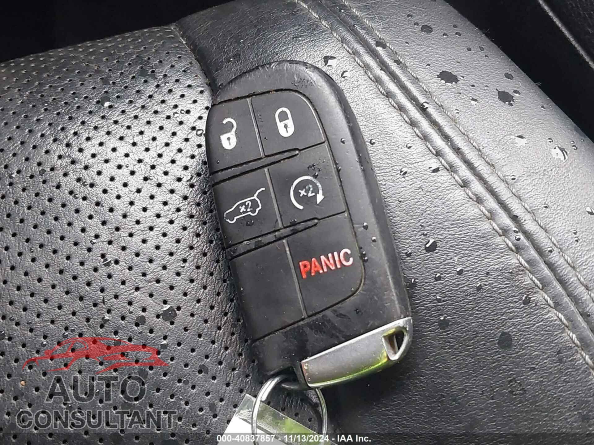 DODGE DURANGO 2019 - 1C4SDJCT3KC744766