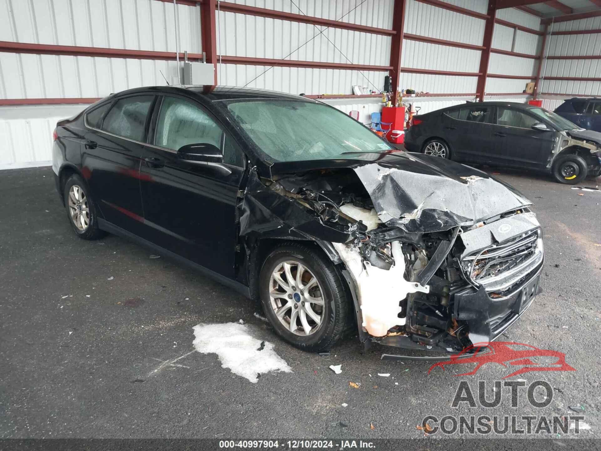 FORD FUSION 2016 - 3FA6P0G71GR359558