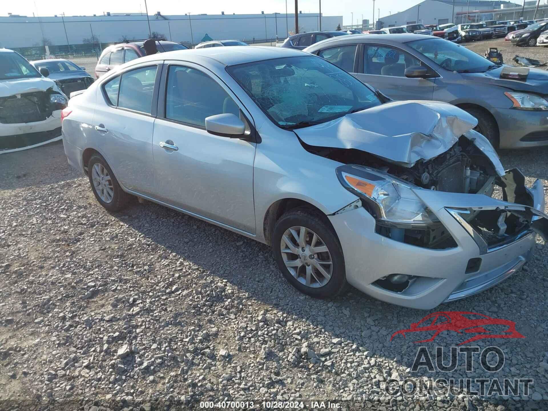 NISSAN VERSA 2018 - 3N1CN7AP0JL862631