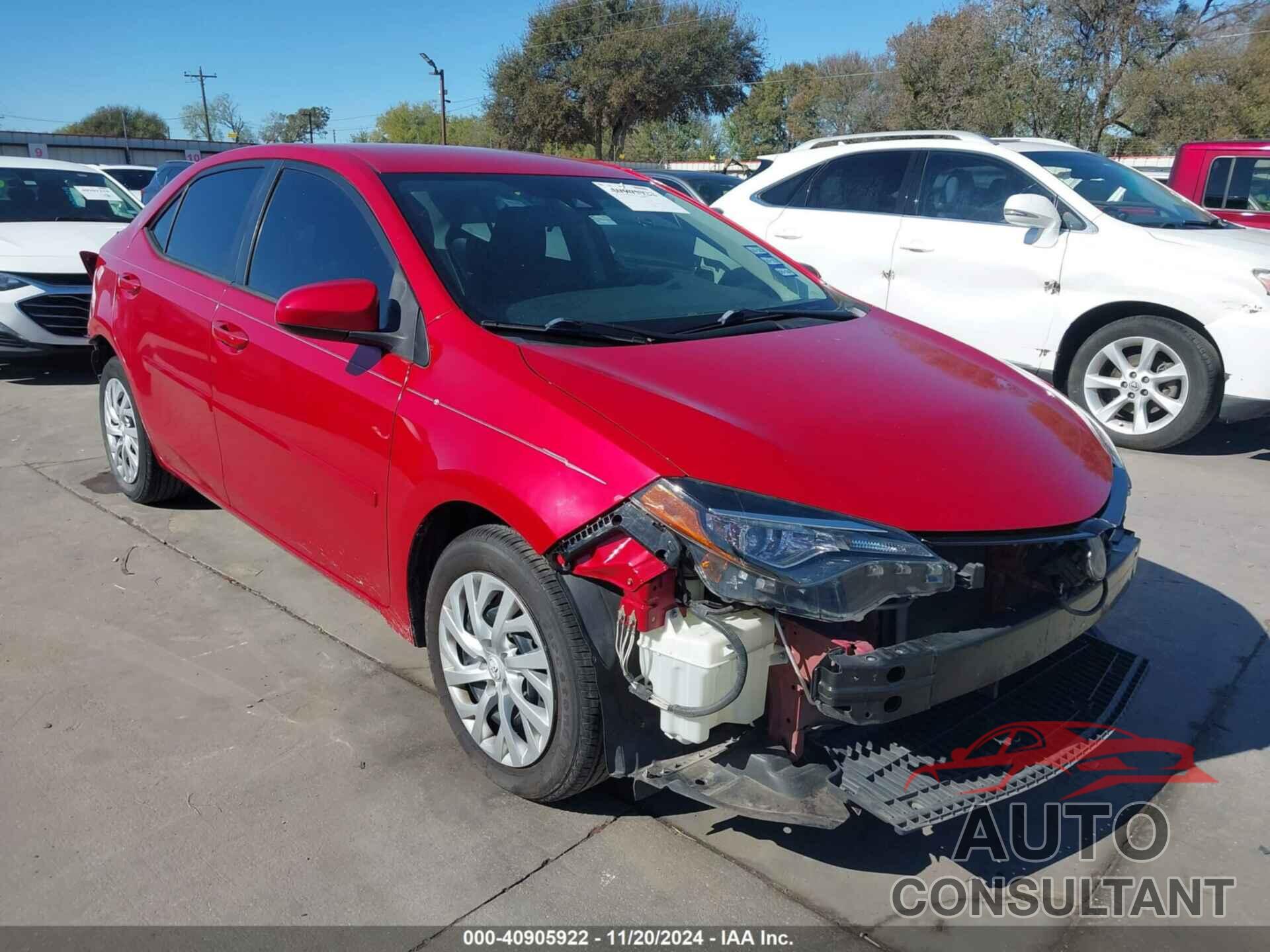 TOYOTA COROLLA 2018 - 5YFBURHEXJP770005